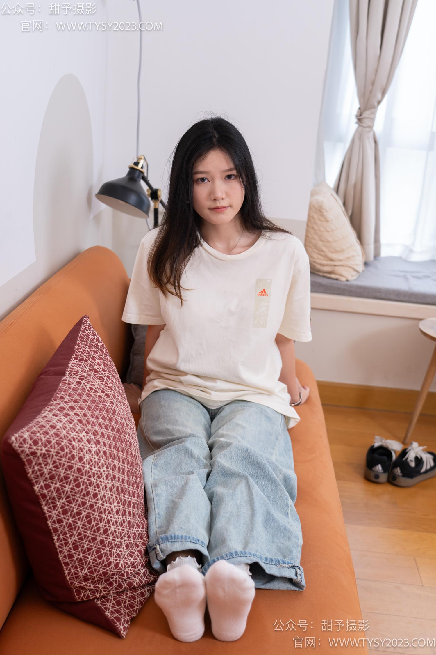 图片[43]-甜予摄影 NO.043 松松-帆布鞋、白棉袜、裸足[118P] – 速更版-美库