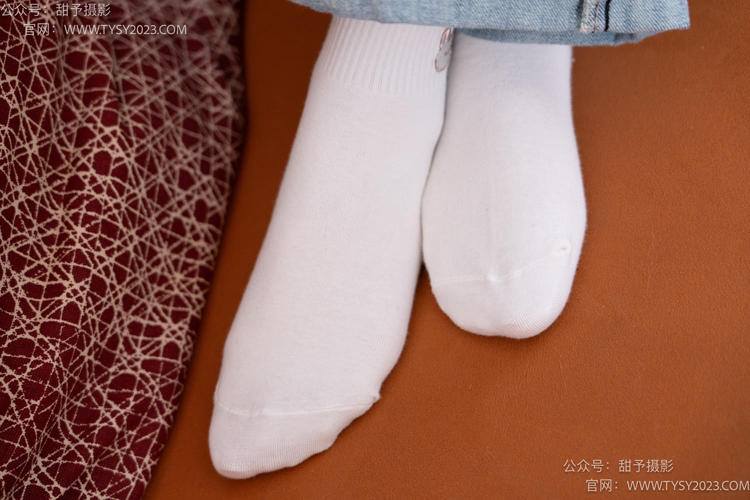 图片[51]-甜予摄影 NO.043 松松-帆布鞋、白棉袜、裸足[118P] – 速更版-美库