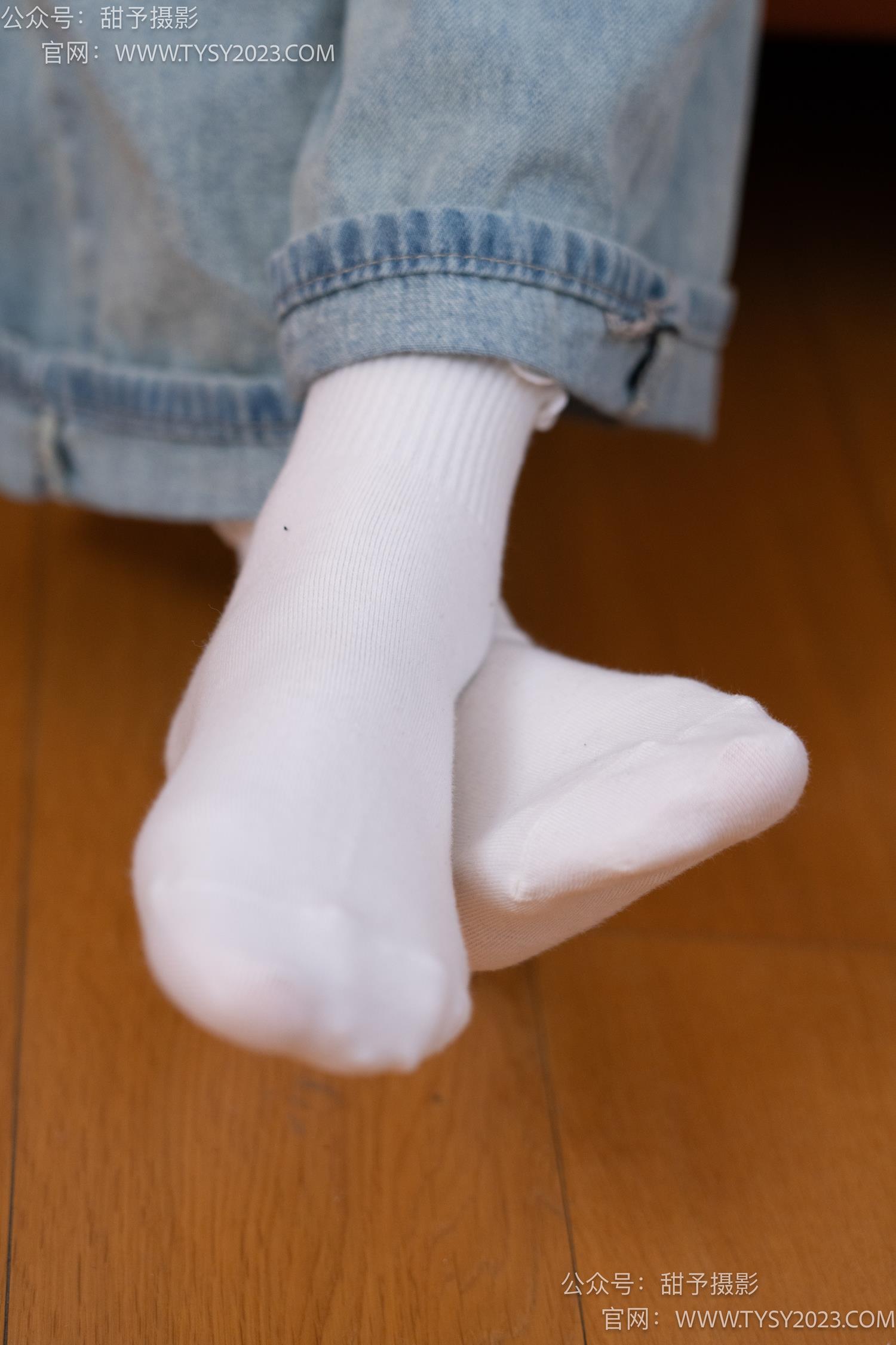图片[63]-甜予摄影 NO.043 松松-帆布鞋、白棉袜、裸足[118P] – 速更版-美库