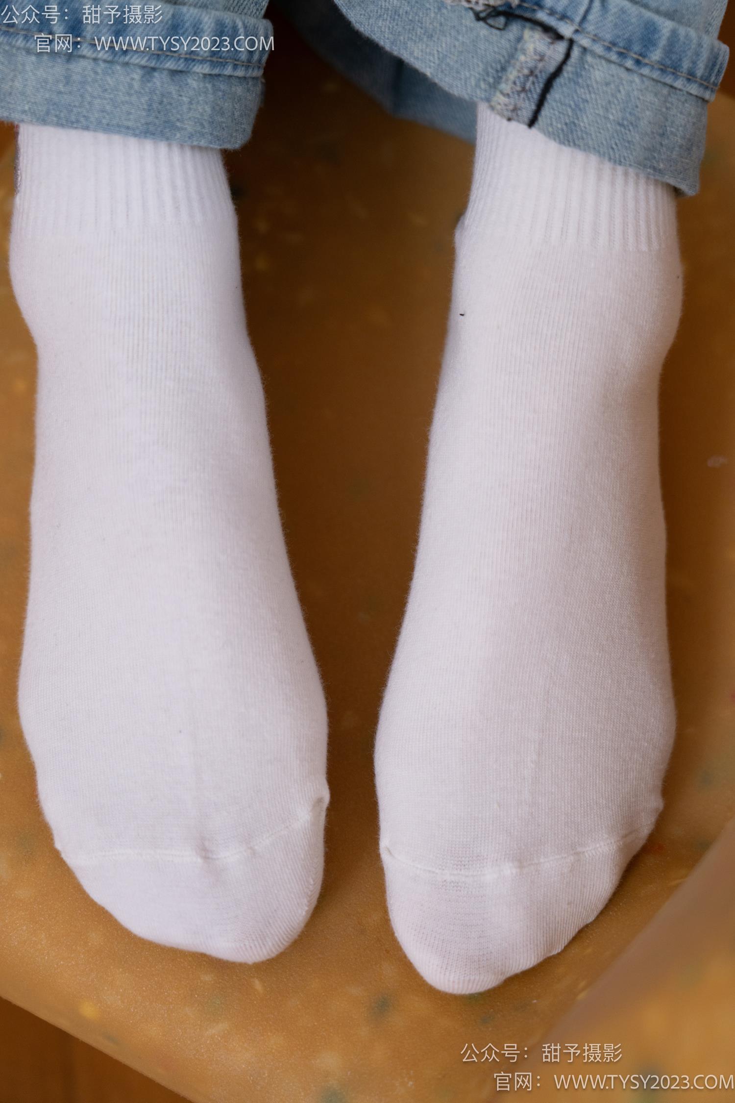 图片[66]-甜予摄影 NO.043 松松-帆布鞋、白棉袜、裸足[118P] – 速更版-美库