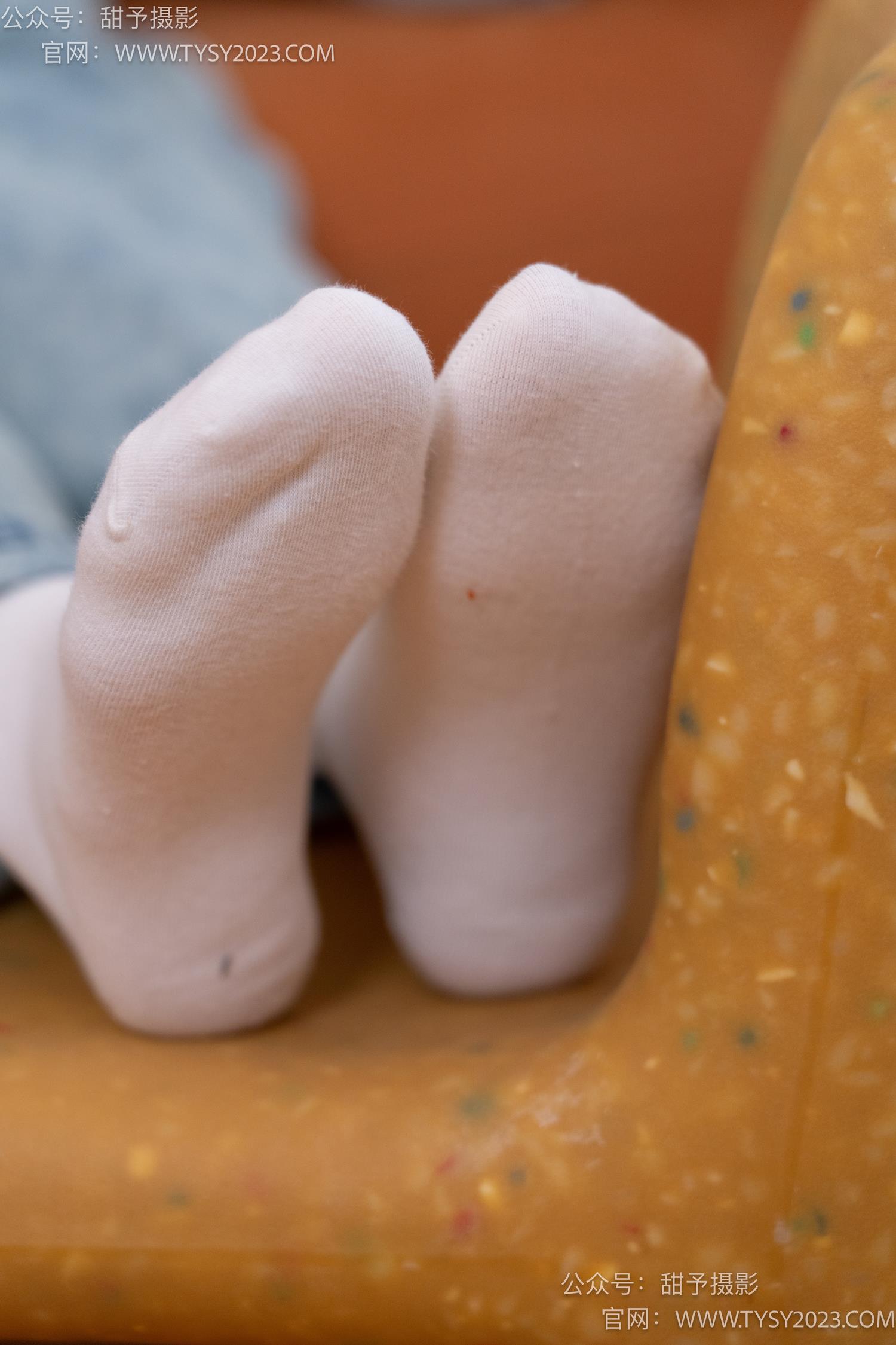 图片[67]-甜予摄影 NO.043 松松-帆布鞋、白棉袜、裸足[118P] – 速更版-美库