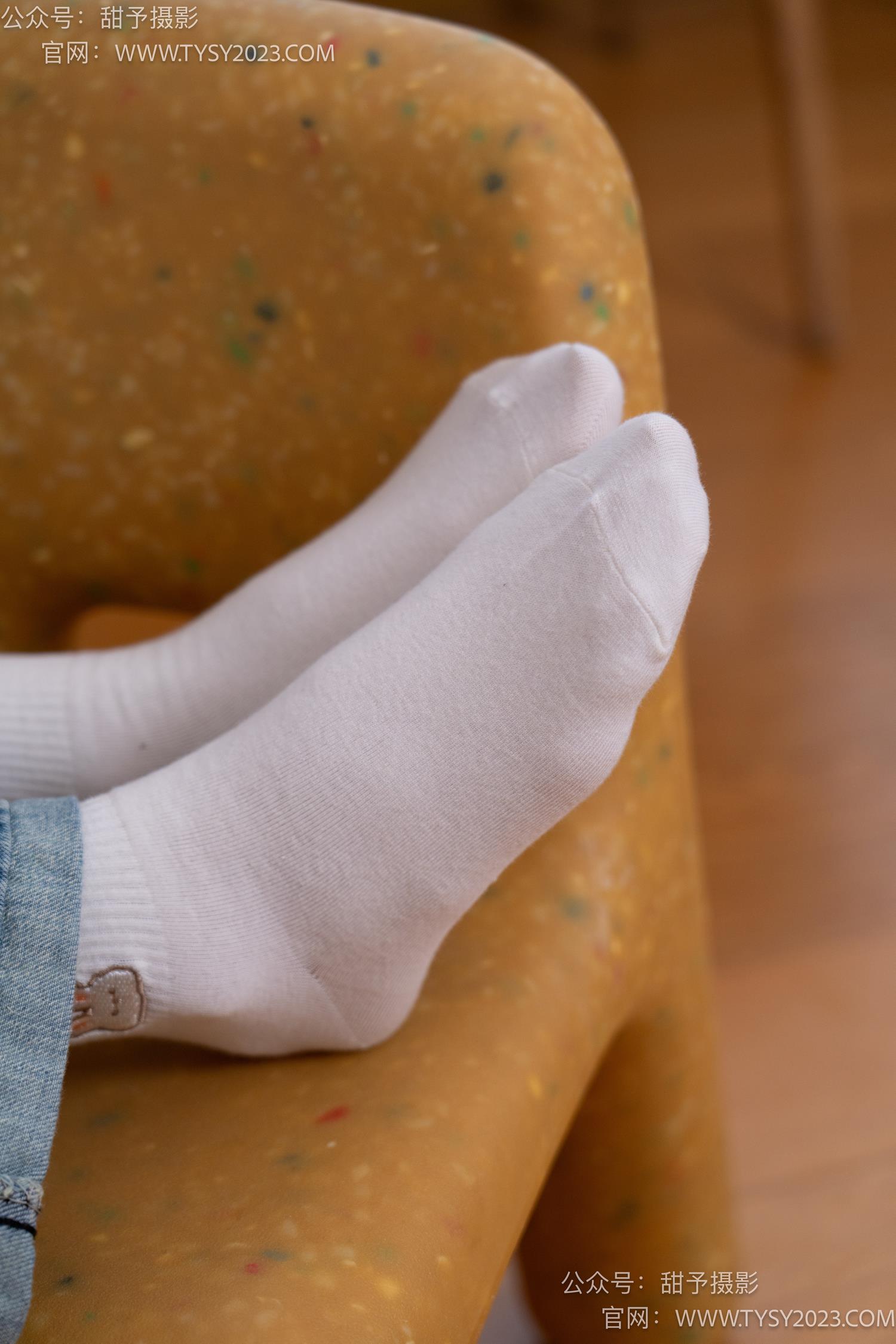 图片[69]-甜予摄影 NO.043 松松-帆布鞋、白棉袜、裸足[118P] – 速更版-美库