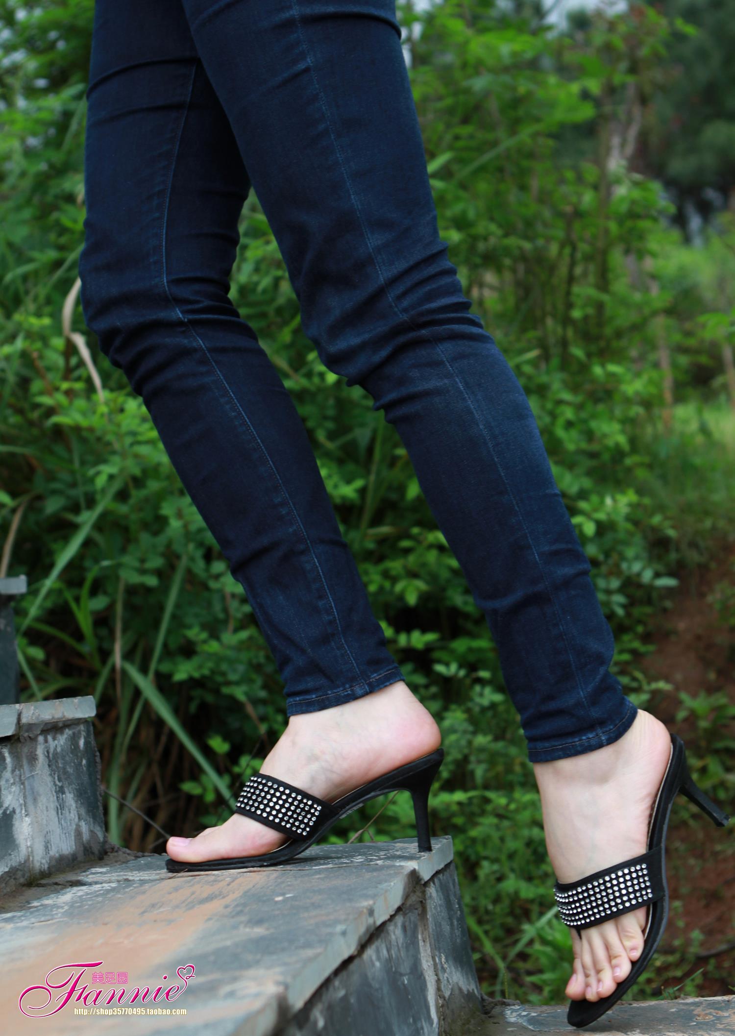 图片[32]-Fannie芬妮每足园 No.608 周末踏青4[67P] – 速更版-美库