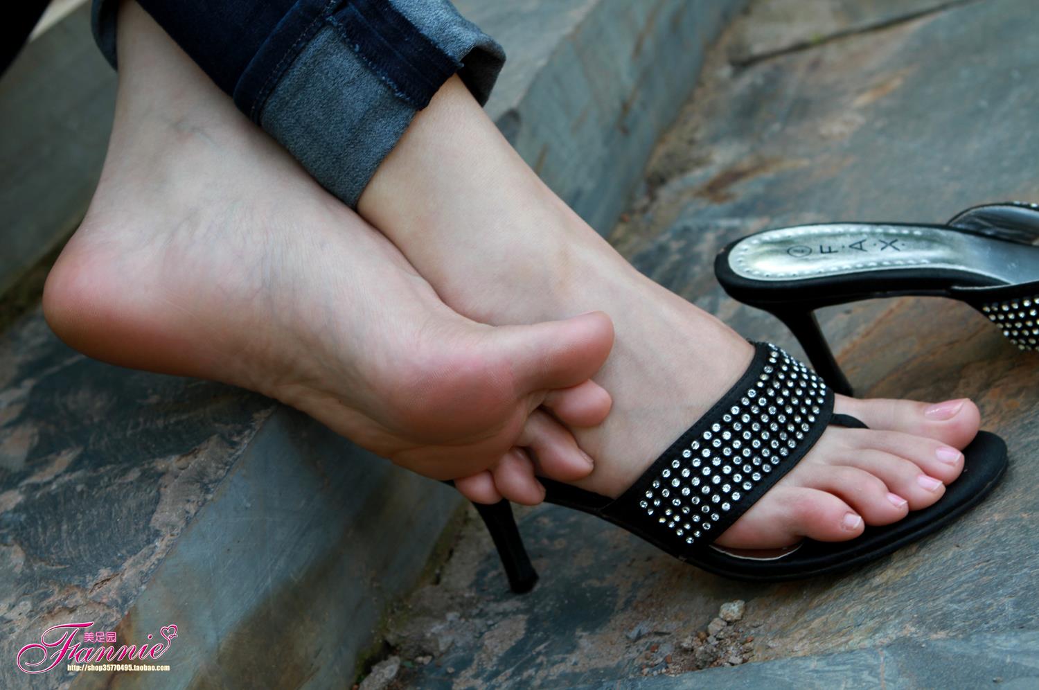 图片[65]-Fannie芬妮每足园 No.608 周末踏青4[67P] – 速更版-美库