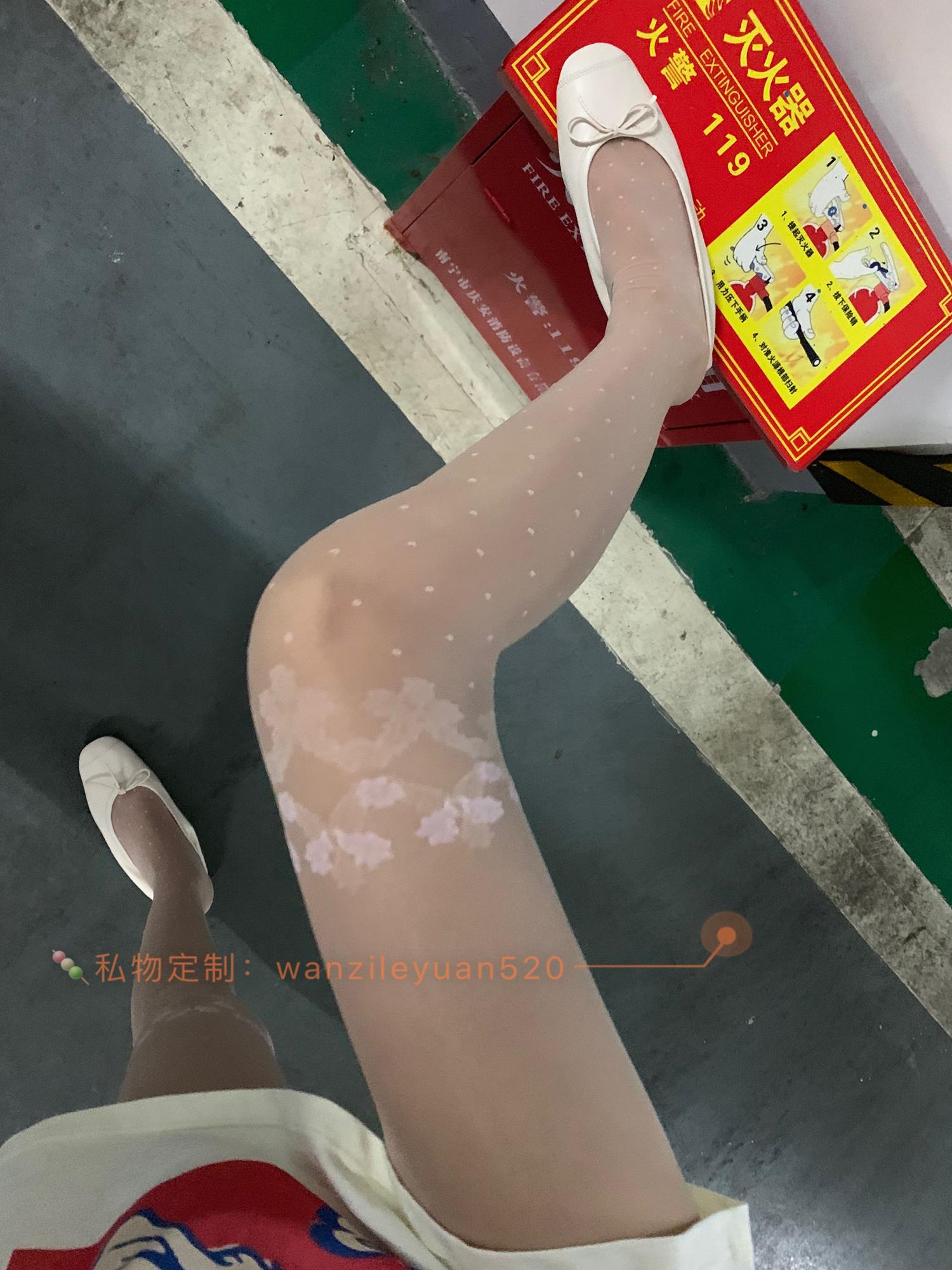 图片[36]-微信朋友圈达人@Changeable丸子-定制系列  粉丝袜[49P] – 速更版-美库