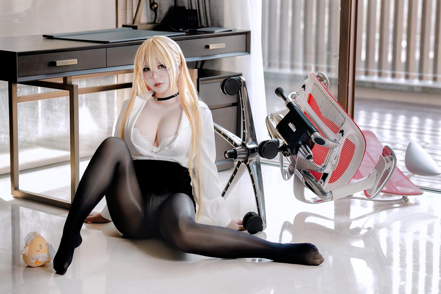 图片[20]-半半子 – 无懈可击的秘书[55P] – 速更版-美库