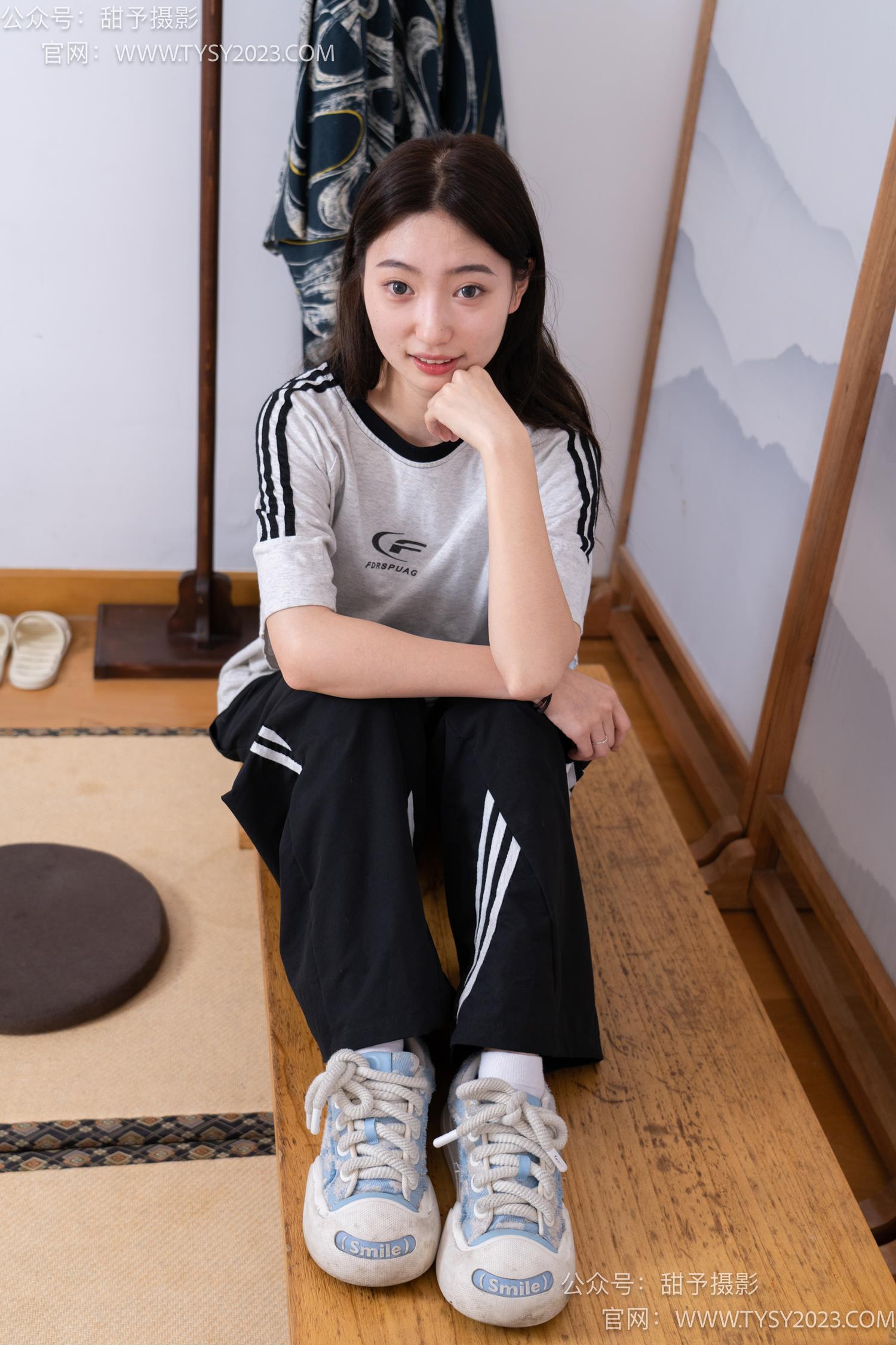 图片[10]-甜予摄影 NO.045 雪梨-帆布鞋、白棉袜、裸足[130P] – 速更版-美库