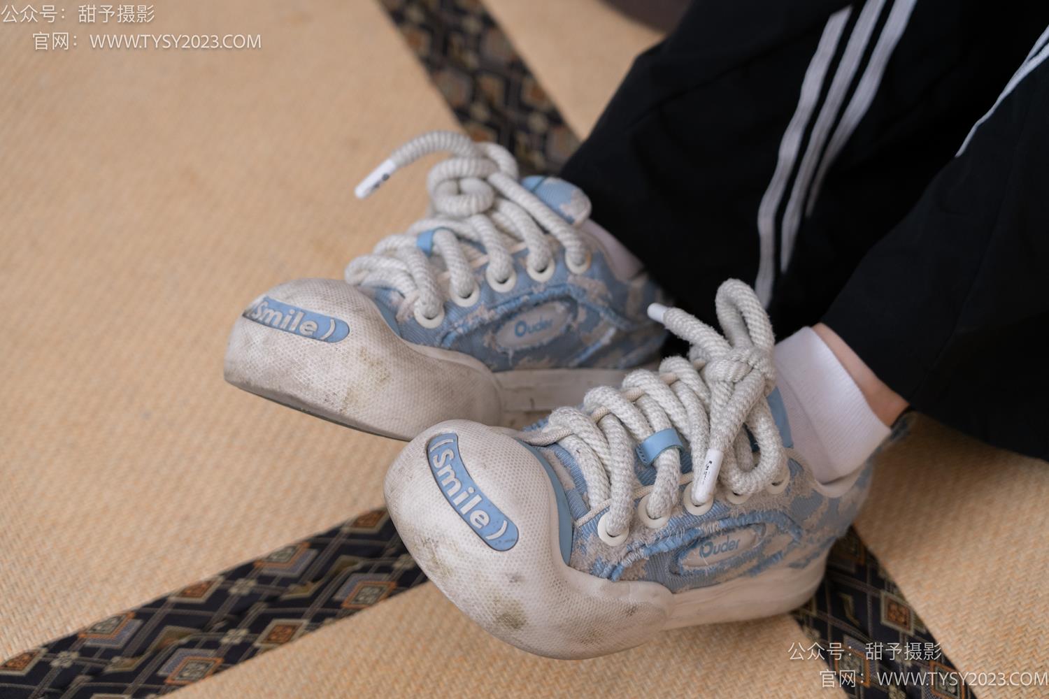 图片[21]-甜予摄影 NO.045 雪梨-帆布鞋、白棉袜、裸足[130P] – 速更版-美库