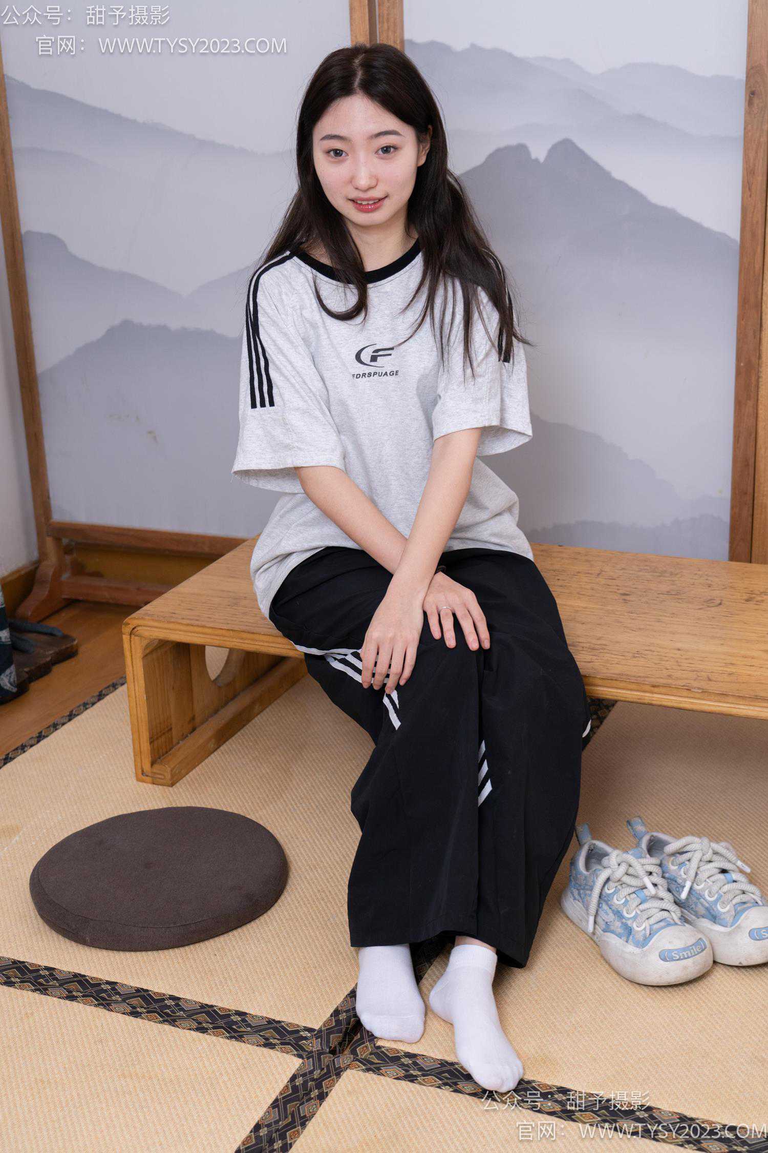 图片[27]-甜予摄影 NO.045 雪梨-帆布鞋、白棉袜、裸足[130P] – 速更版-美库