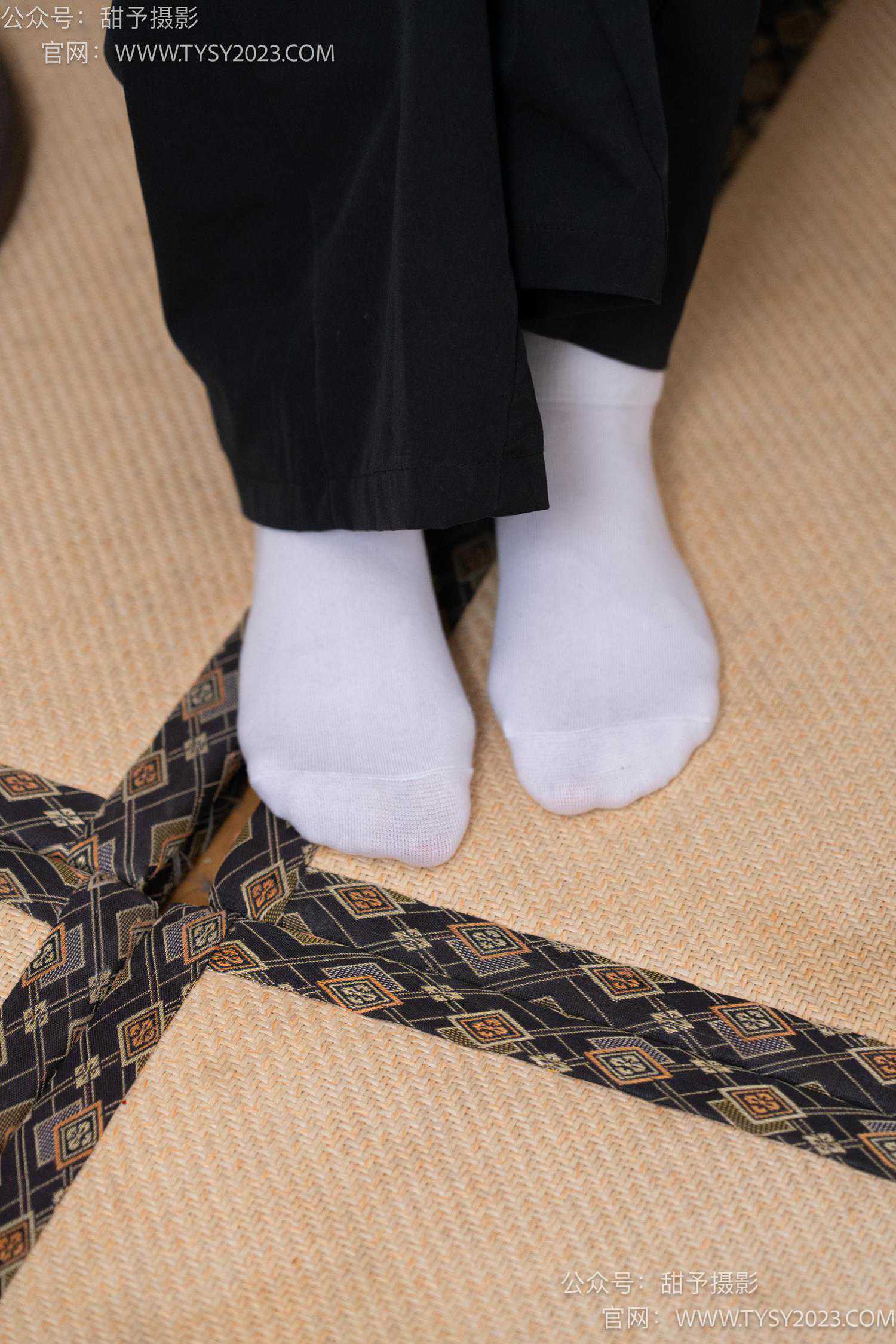图片[28]-甜予摄影 NO.045 雪梨-帆布鞋、白棉袜、裸足[130P] – 速更版-美库