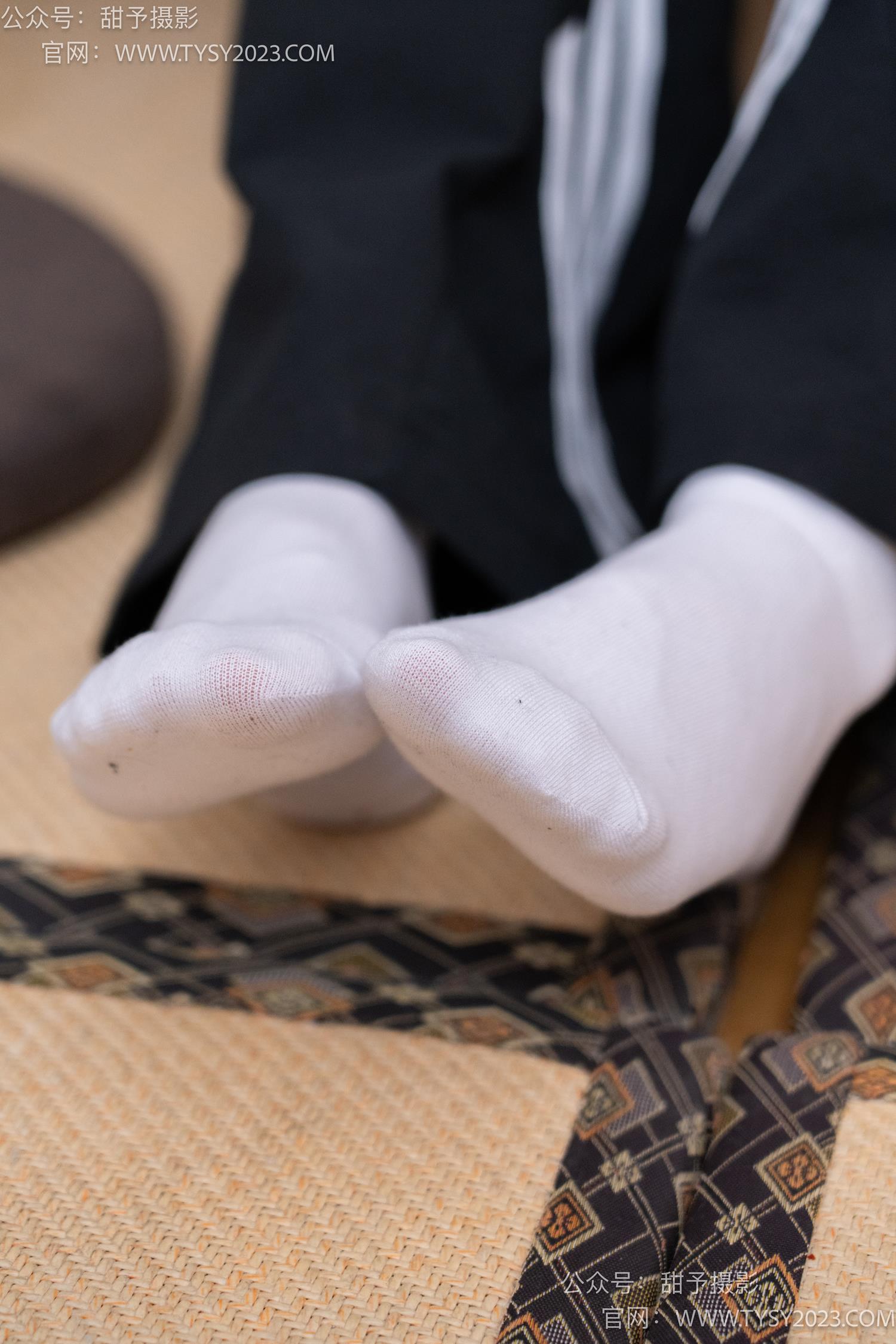 图片[32]-甜予摄影 NO.045 雪梨-帆布鞋、白棉袜、裸足[130P] – 速更版-美库