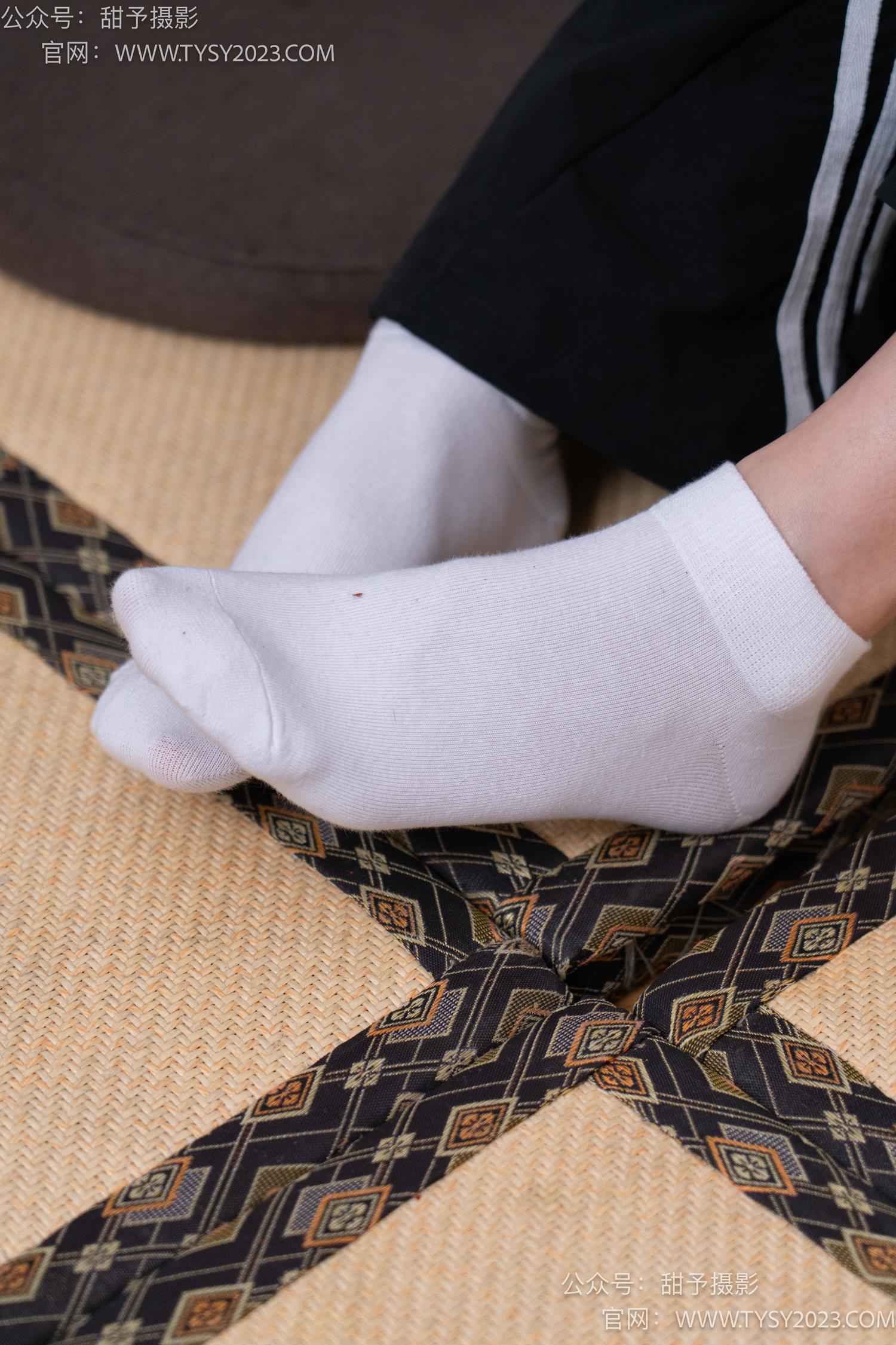 图片[47]-甜予摄影 NO.045 雪梨-帆布鞋、白棉袜、裸足[130P] – 速更版-美库