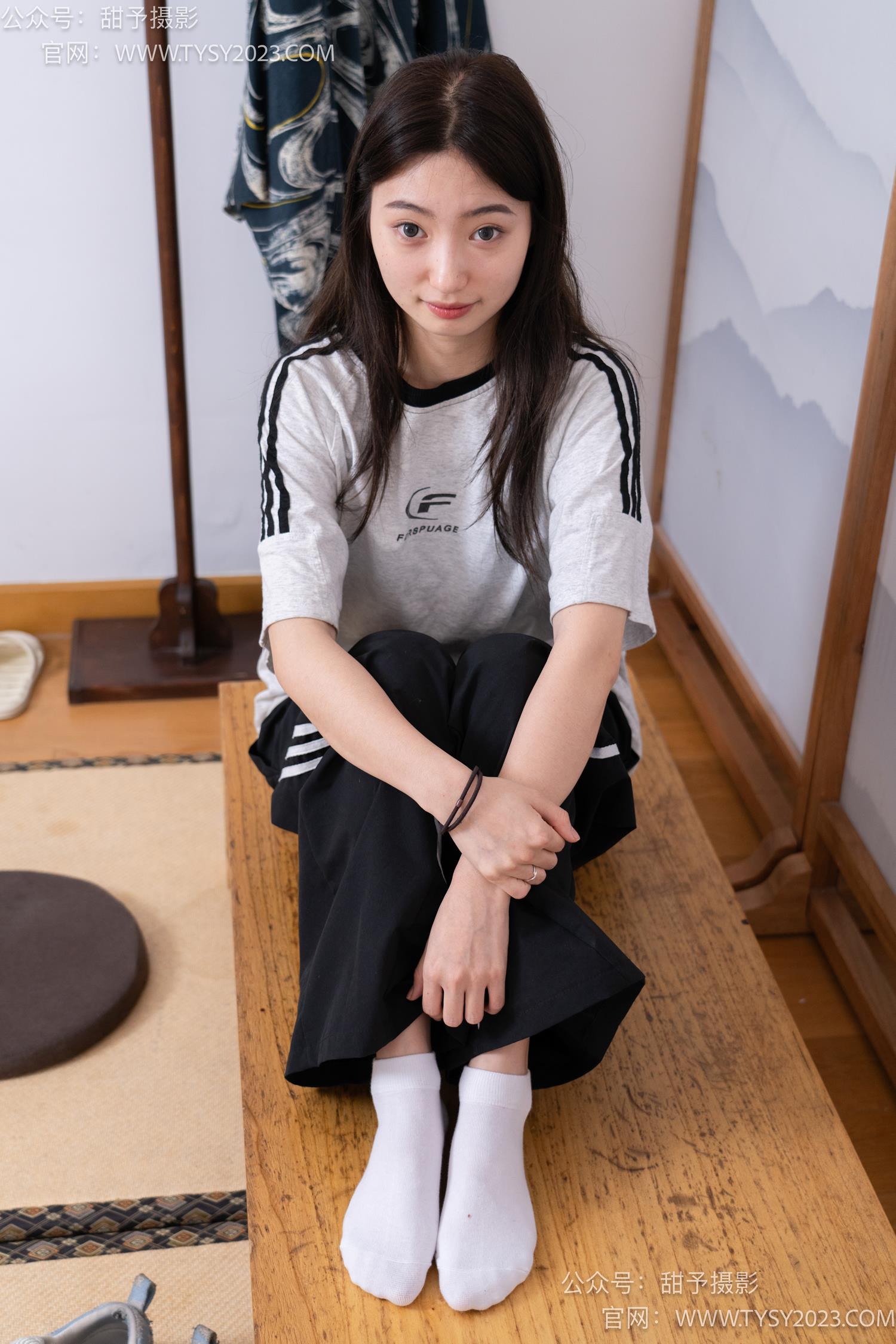 图片[50]-甜予摄影 NO.045 雪梨-帆布鞋、白棉袜、裸足[130P] – 速更版-美库