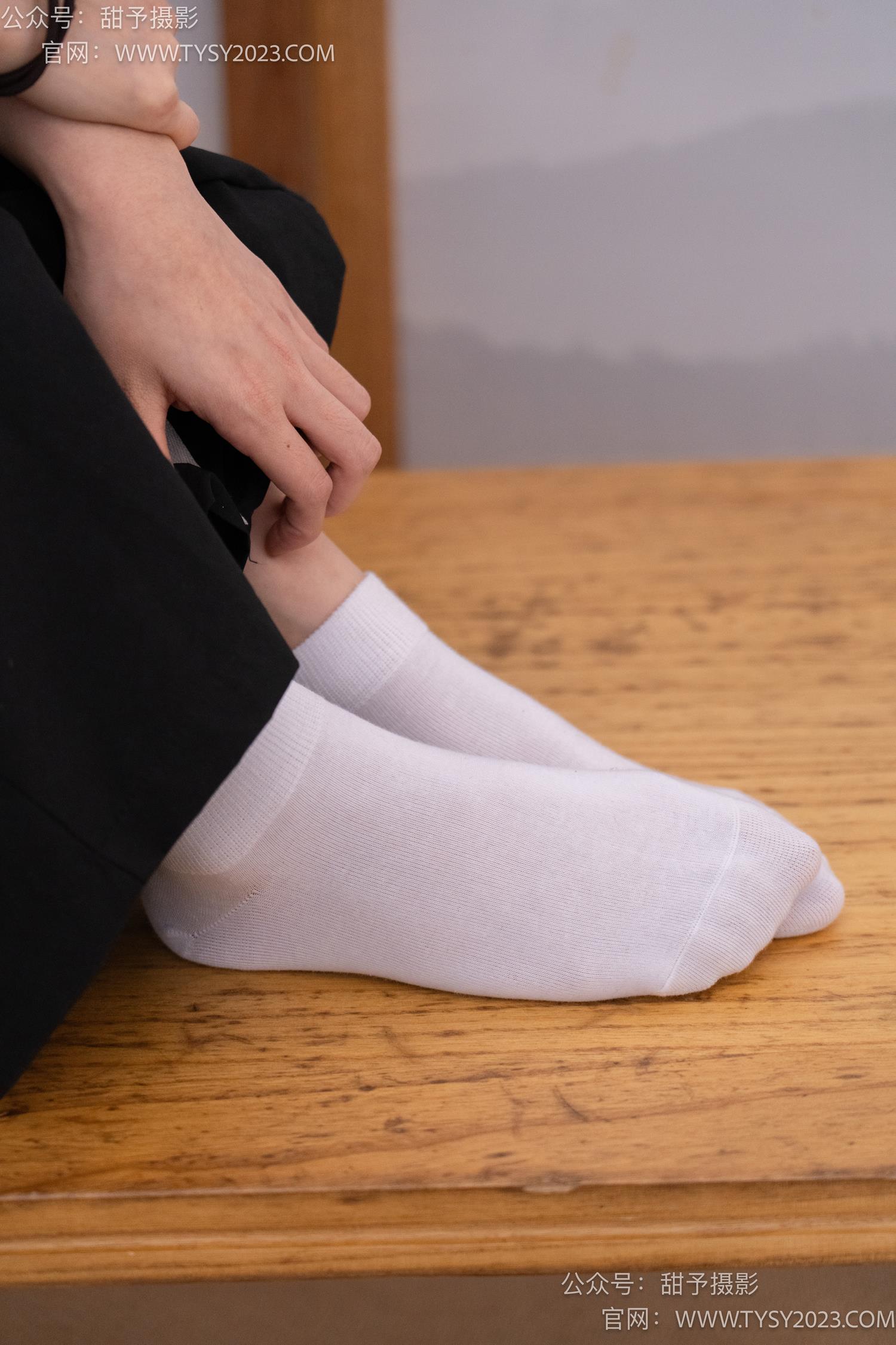 图片[54]-甜予摄影 NO.045 雪梨-帆布鞋、白棉袜、裸足[130P] – 速更版-美库