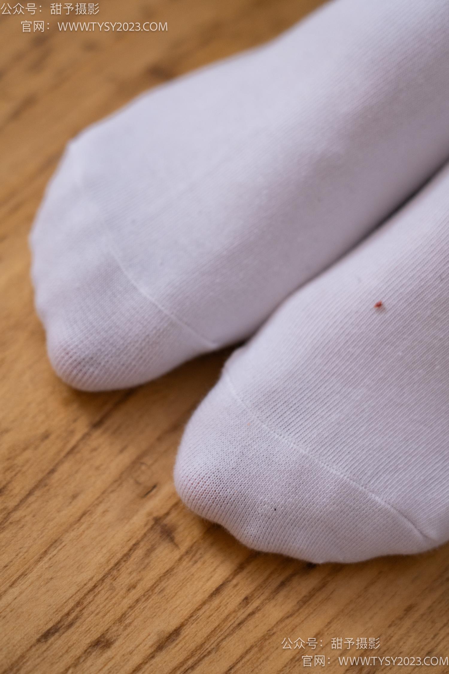 图片[60]-甜予摄影 NO.045 雪梨-帆布鞋、白棉袜、裸足[130P] – 速更版-美库