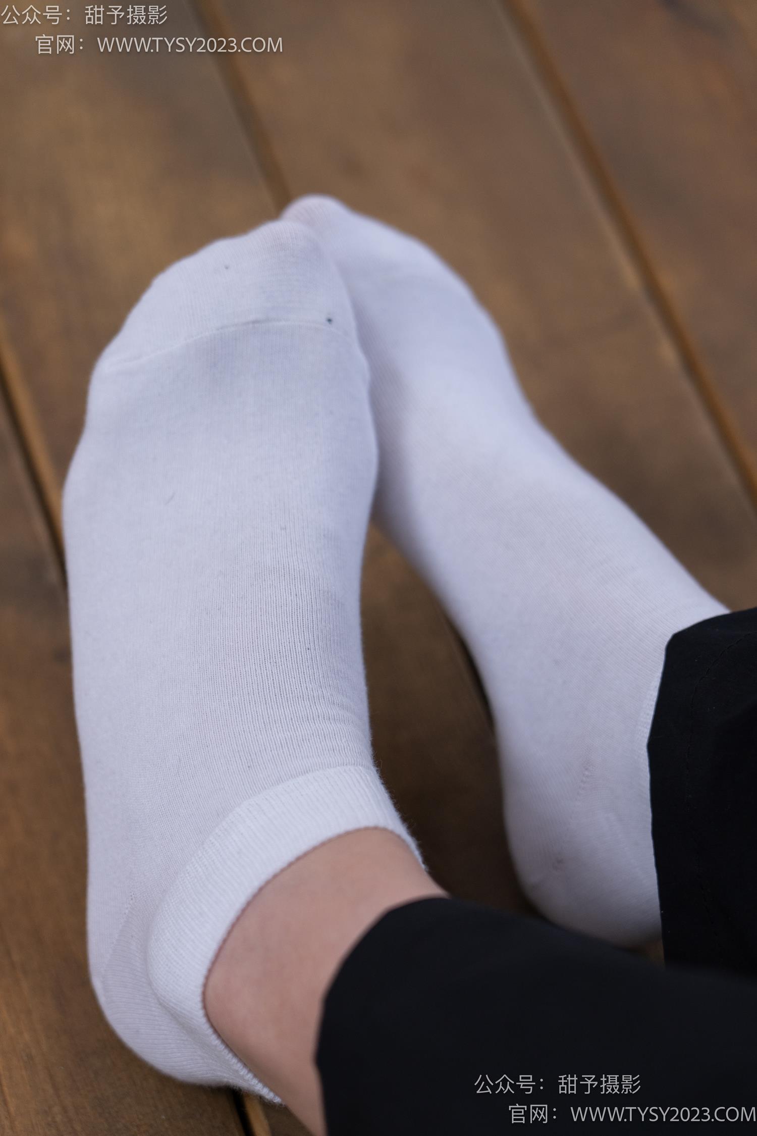 图片[81]-甜予摄影 NO.045 雪梨-帆布鞋、白棉袜、裸足[130P] – 速更版-美库