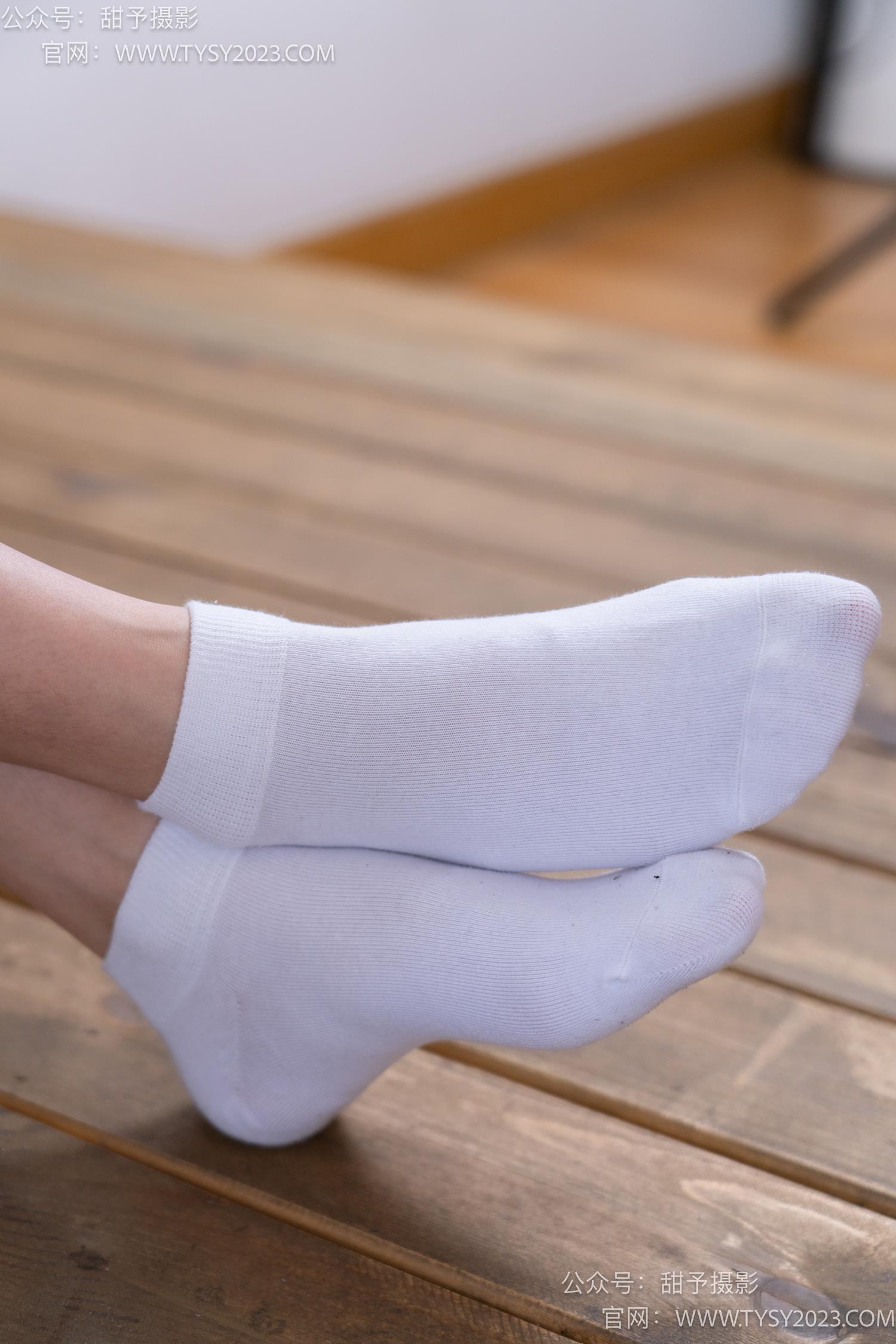 图片[85]-甜予摄影 NO.045 雪梨-帆布鞋、白棉袜、裸足[130P] – 速更版-美库
