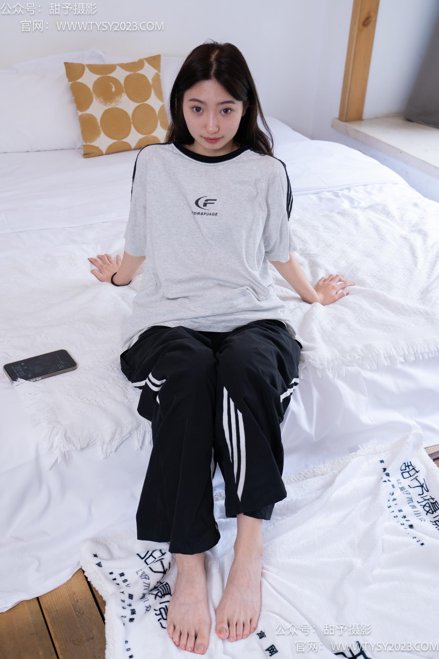 图片[116]-甜予摄影 NO.045 雪梨-帆布鞋、白棉袜、裸足[130P] – 速更版-美库