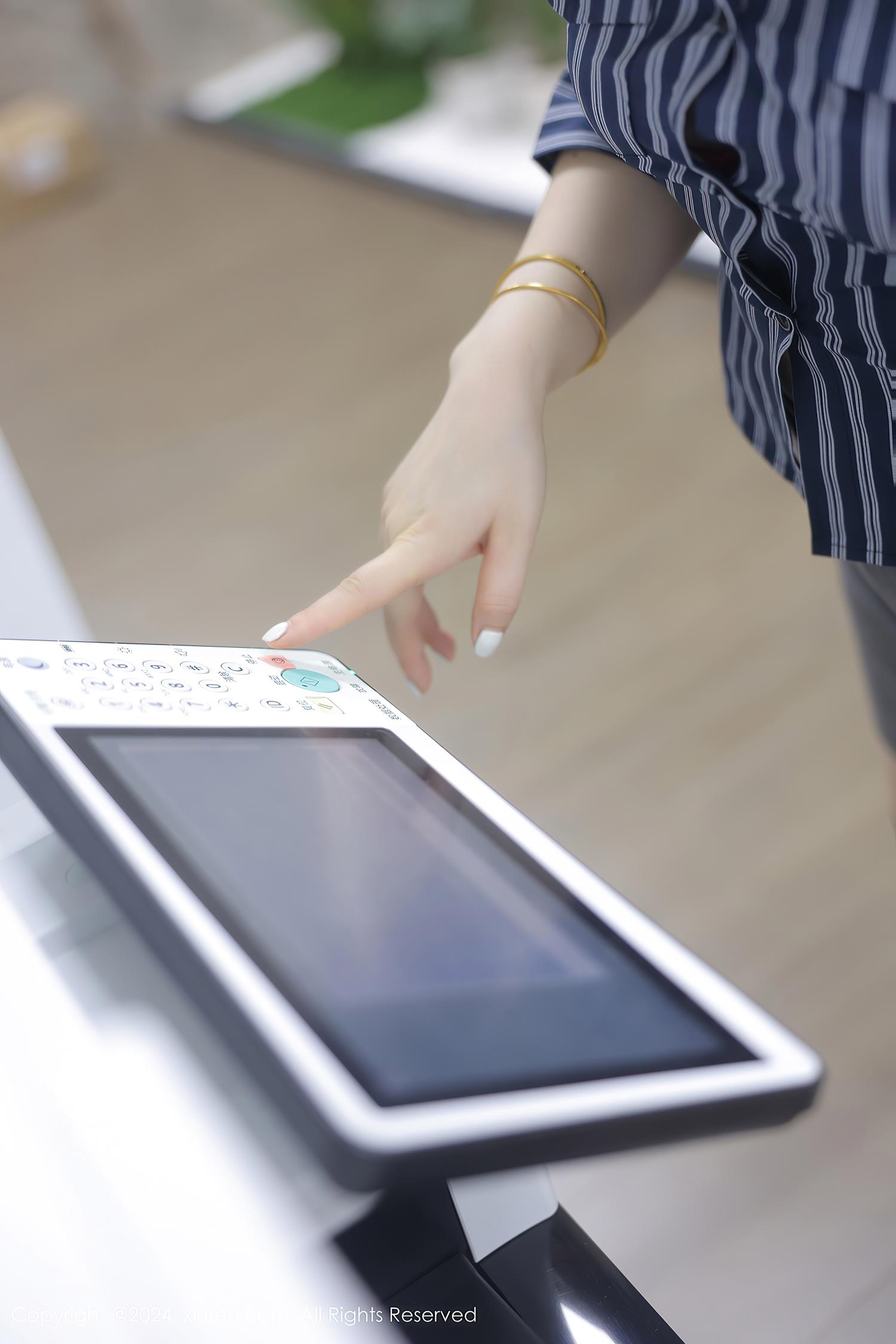 图片[17]-[Xiuren秀人网]2024.08.05 NO.8971 诗诗kiki[22+1P] – 速更版-美库