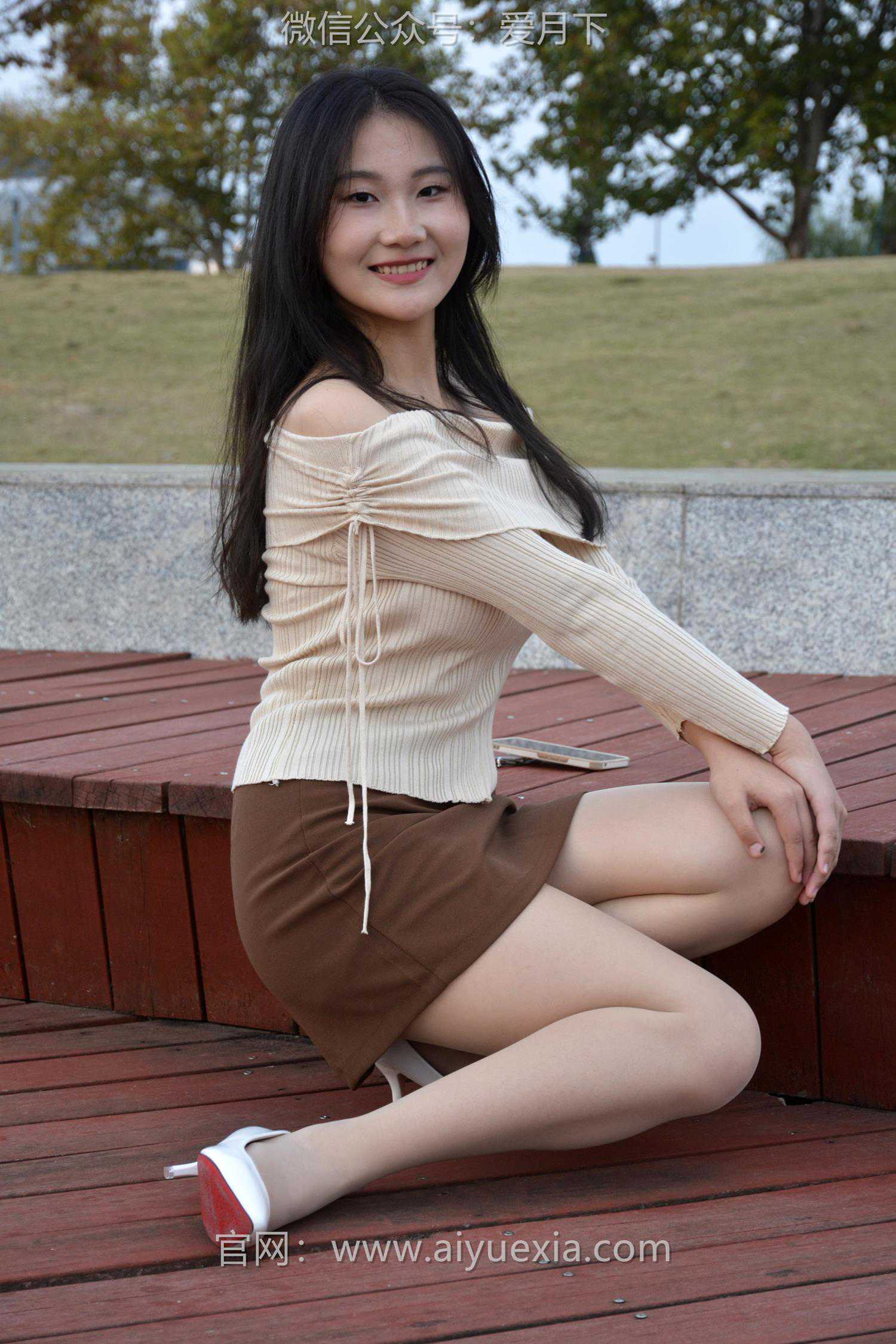 图片[20]-月下摄影 NO.007 恰恰~一字肩 尴尴尬尬的第一次驾驭一字肩服饰！[100P] – 速更版-美库