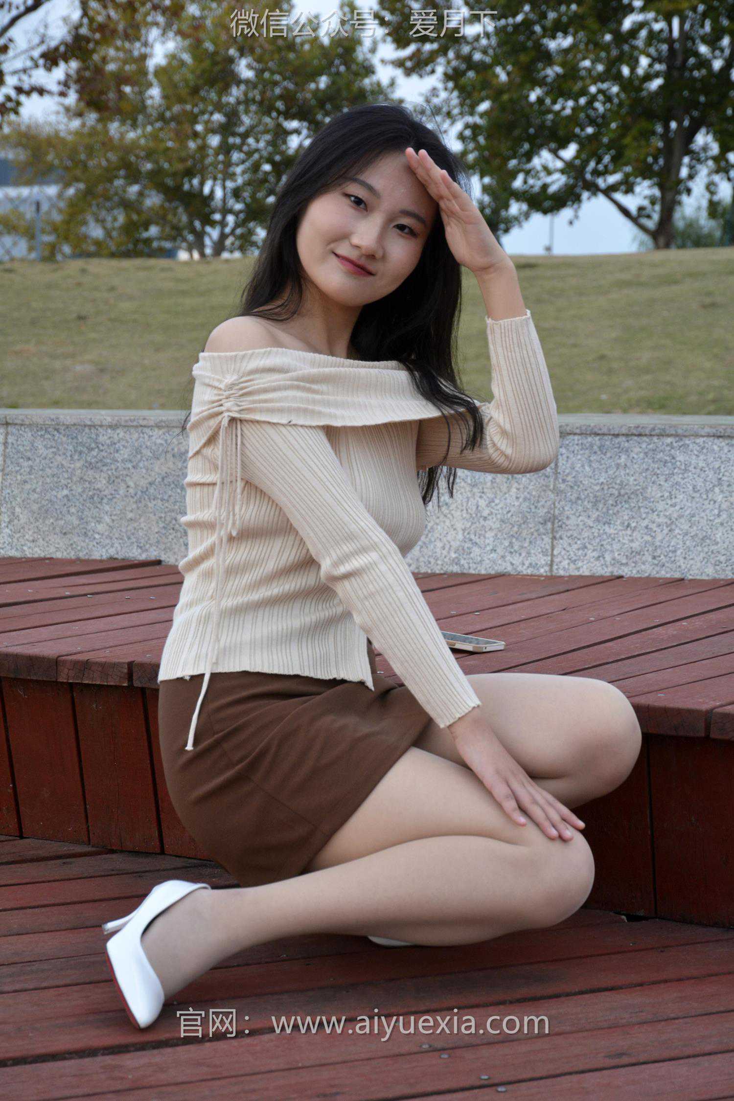 图片[31]-月下摄影 NO.007 恰恰~一字肩 尴尴尬尬的第一次驾驭一字肩服饰！[100P] – 速更版-美库