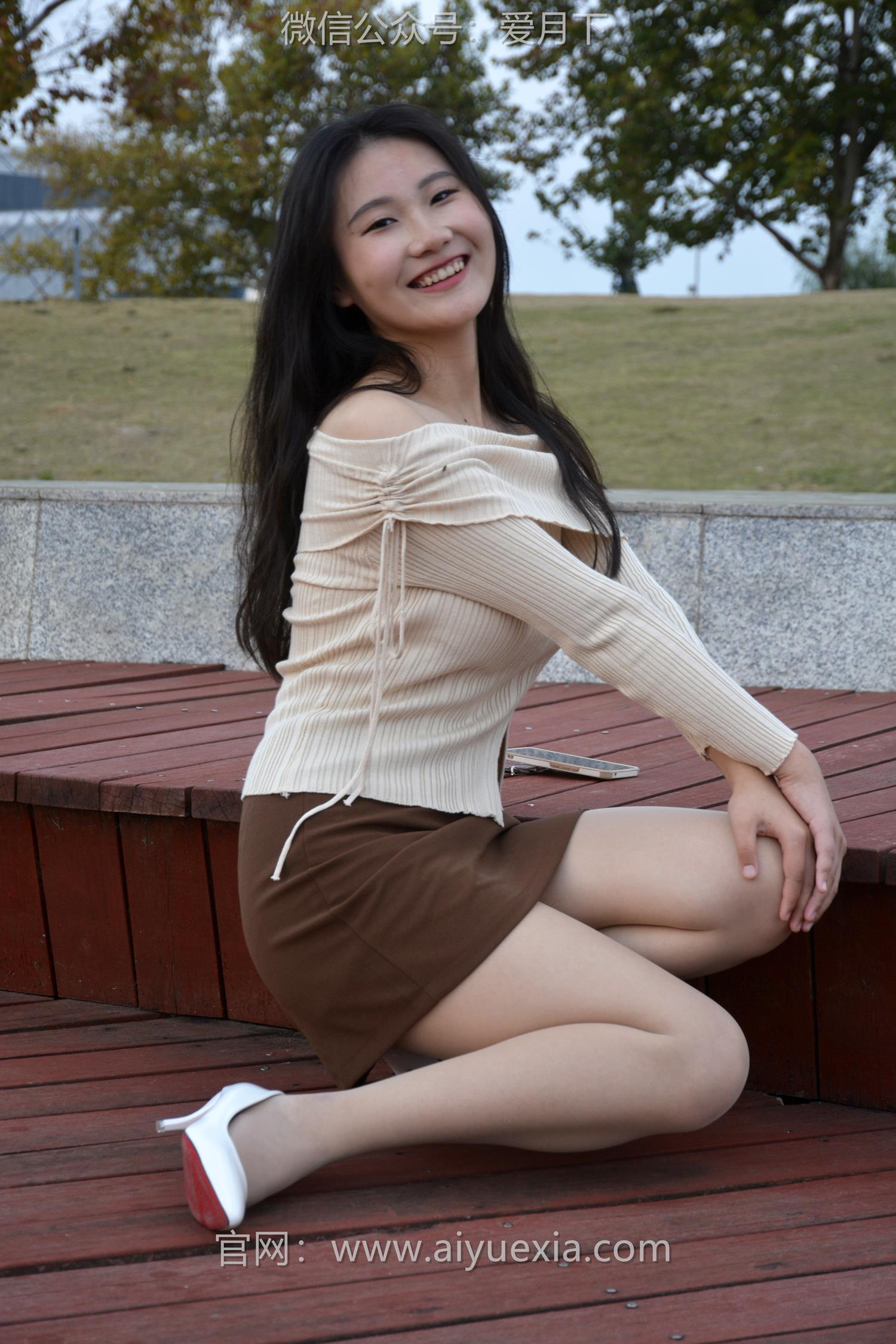 图片[32]-月下摄影 NO.007 恰恰~一字肩 尴尴尬尬的第一次驾驭一字肩服饰！[100P] – 速更版-美库