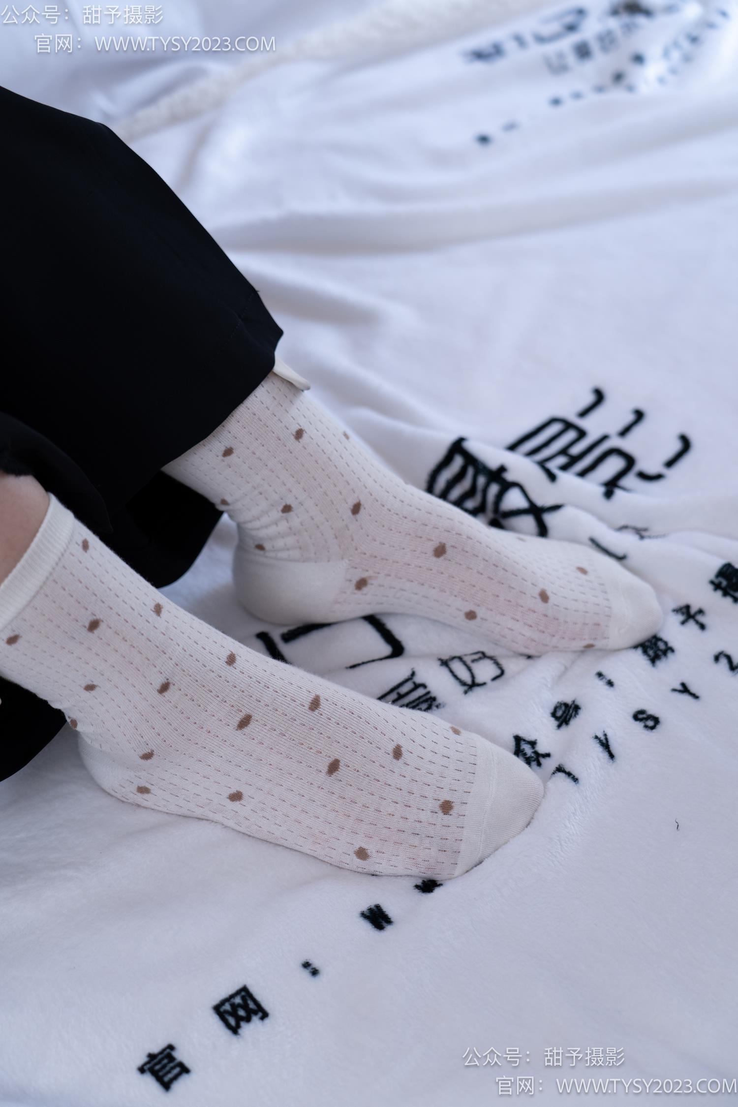 图片[48]-甜予摄影 NO.046 双双-板鞋、白棉袜、裸足[129P] – 速更版-美库