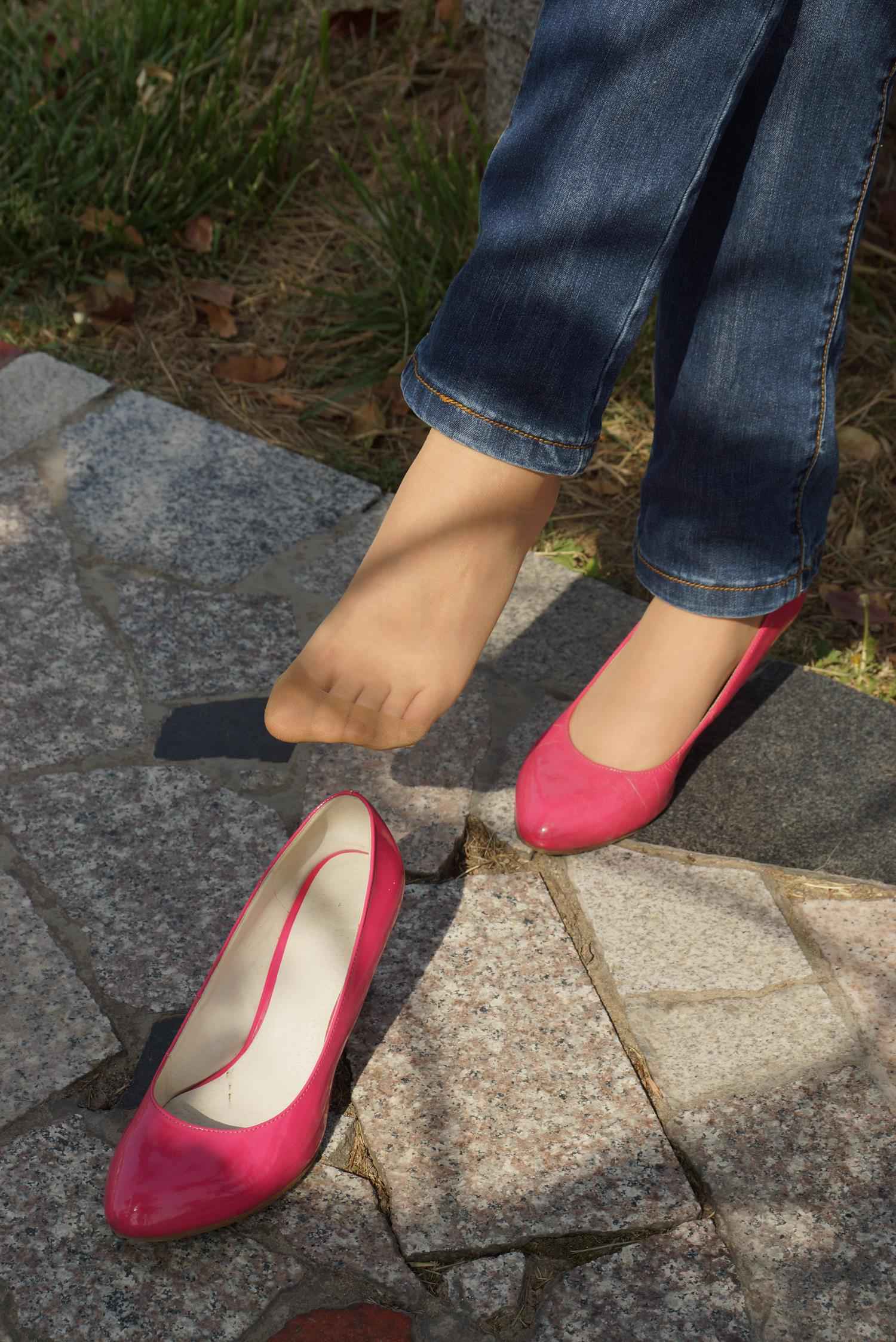 图片[52]-自由摄影 No.277 超薄足底女孩肉丝 [99P] – 速更版-美库