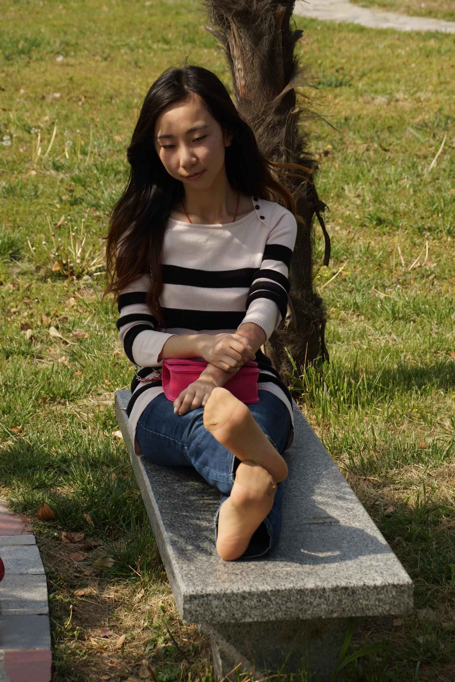 图片[65]-自由摄影 No.277 超薄足底女孩肉丝 [99P] – 速更版-美库