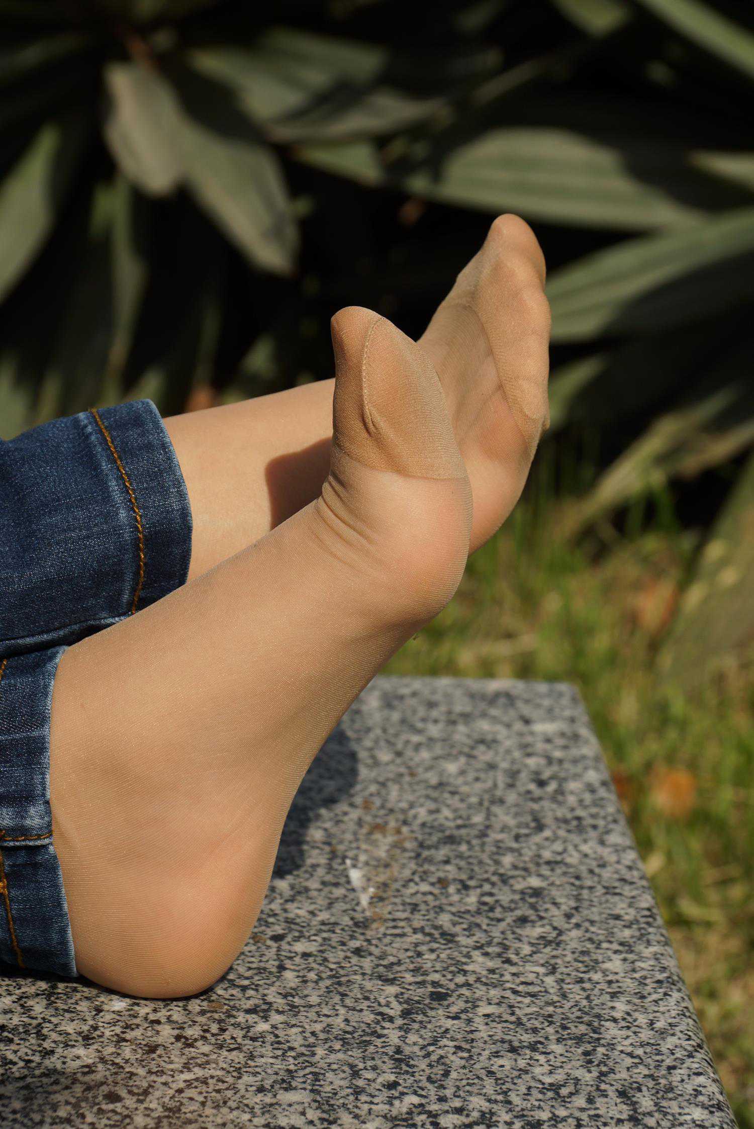 图片[76]-自由摄影 No.277 超薄足底女孩肉丝 [99P] – 速更版-美库