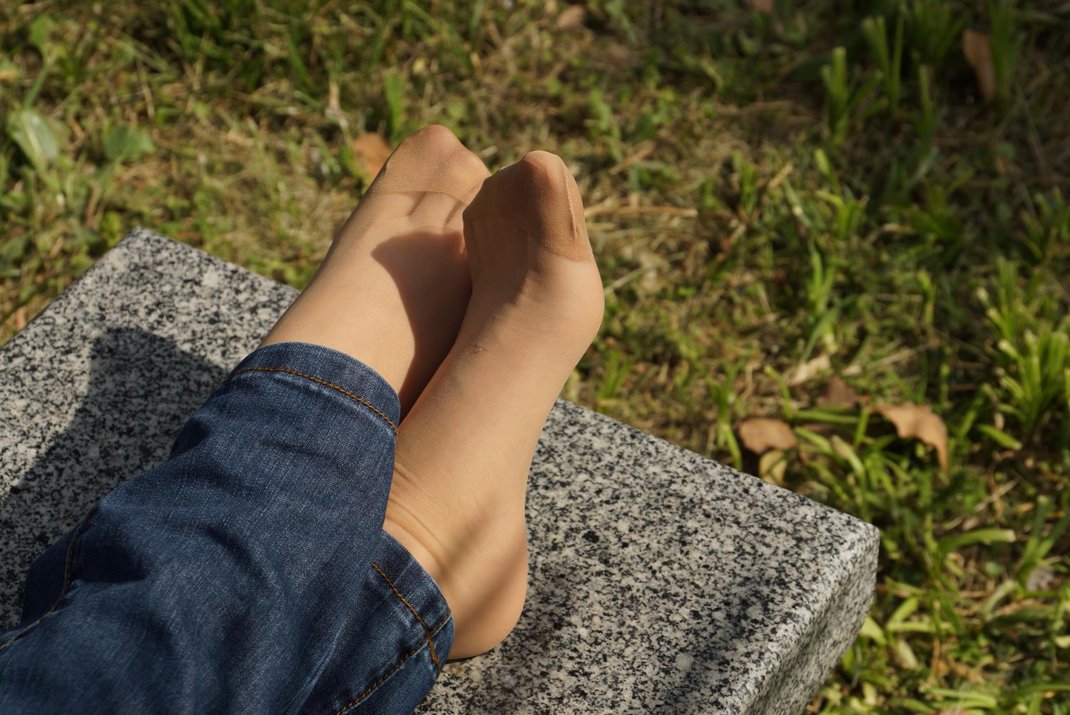 图片[78]-自由摄影 No.277 超薄足底女孩肉丝 [99P] – 速更版-美库