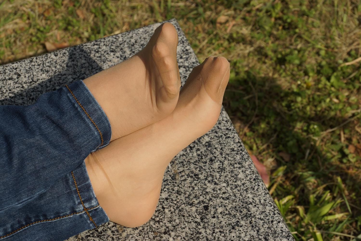 图片[79]-自由摄影 No.277 超薄足底女孩肉丝 [99P] – 速更版-美库