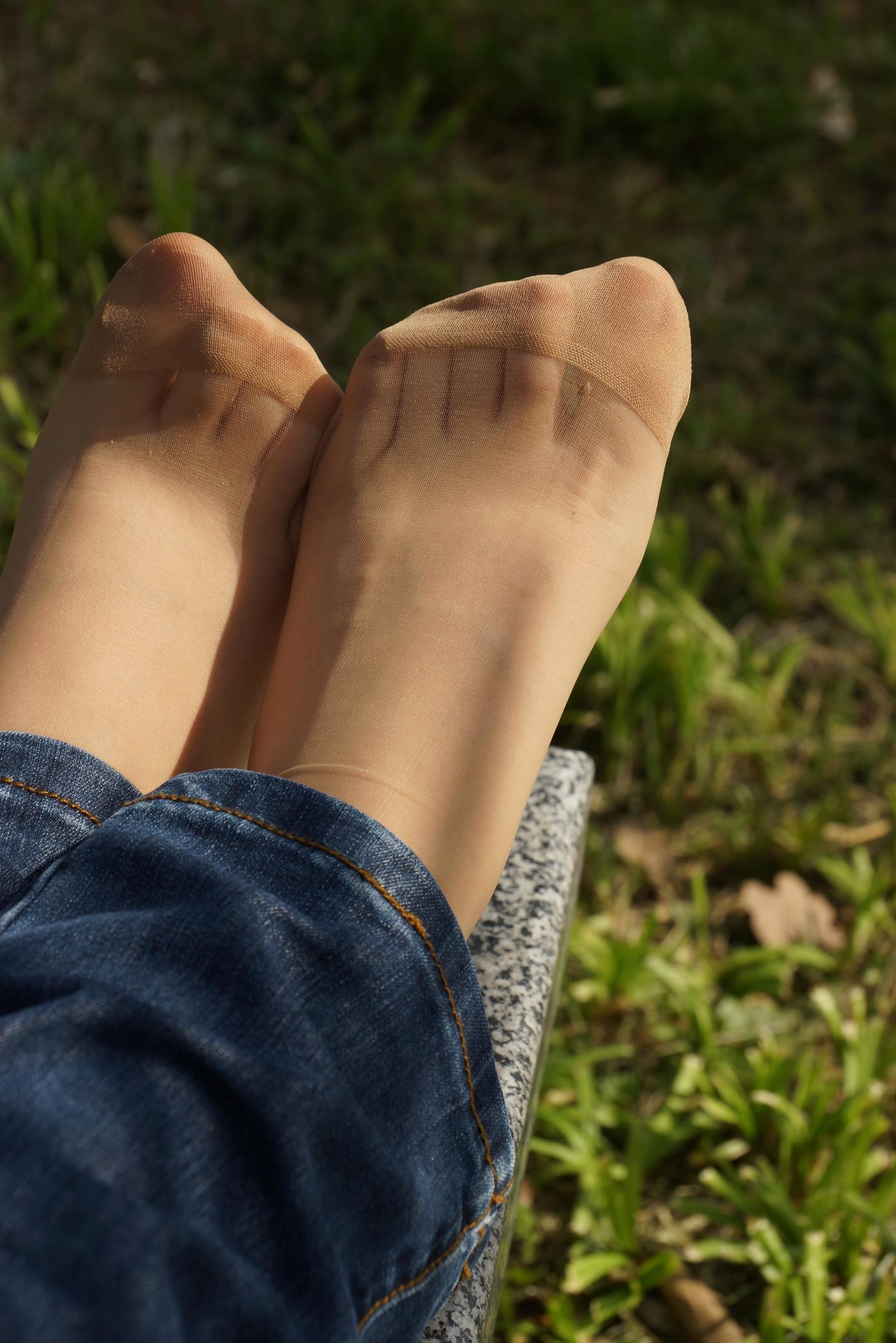 图片[85]-自由摄影 No.277 超薄足底女孩肉丝 [99P] – 速更版-美库