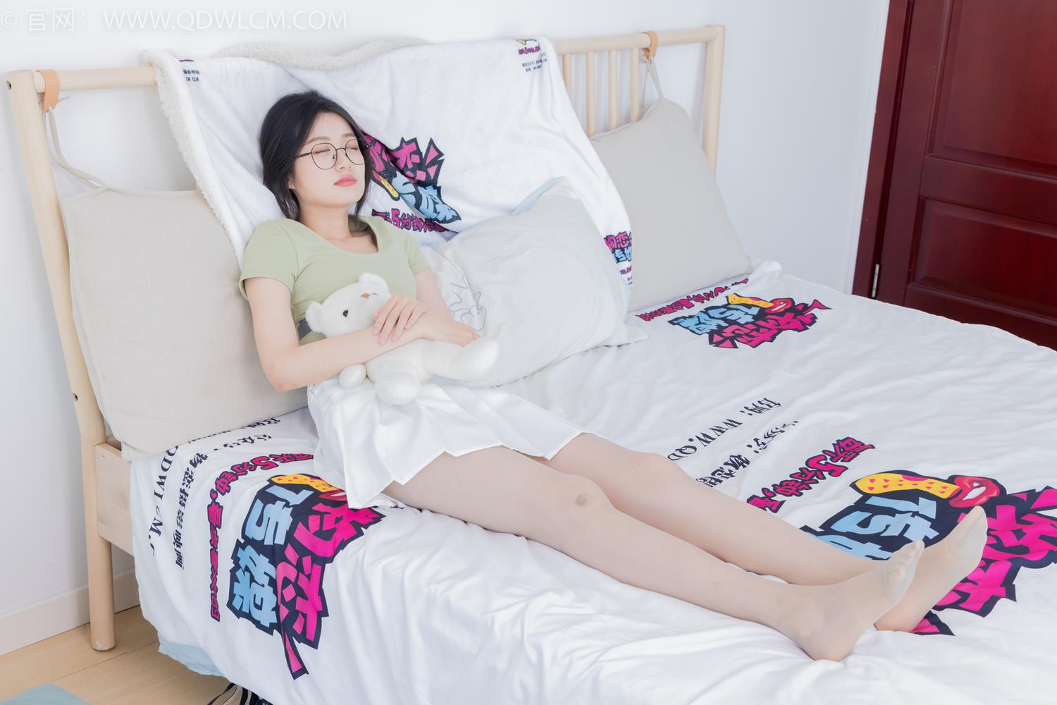 图片[111]-物恋传媒 NO.2027 小敏-浪花的泡沫[150P] – 速更版-美库