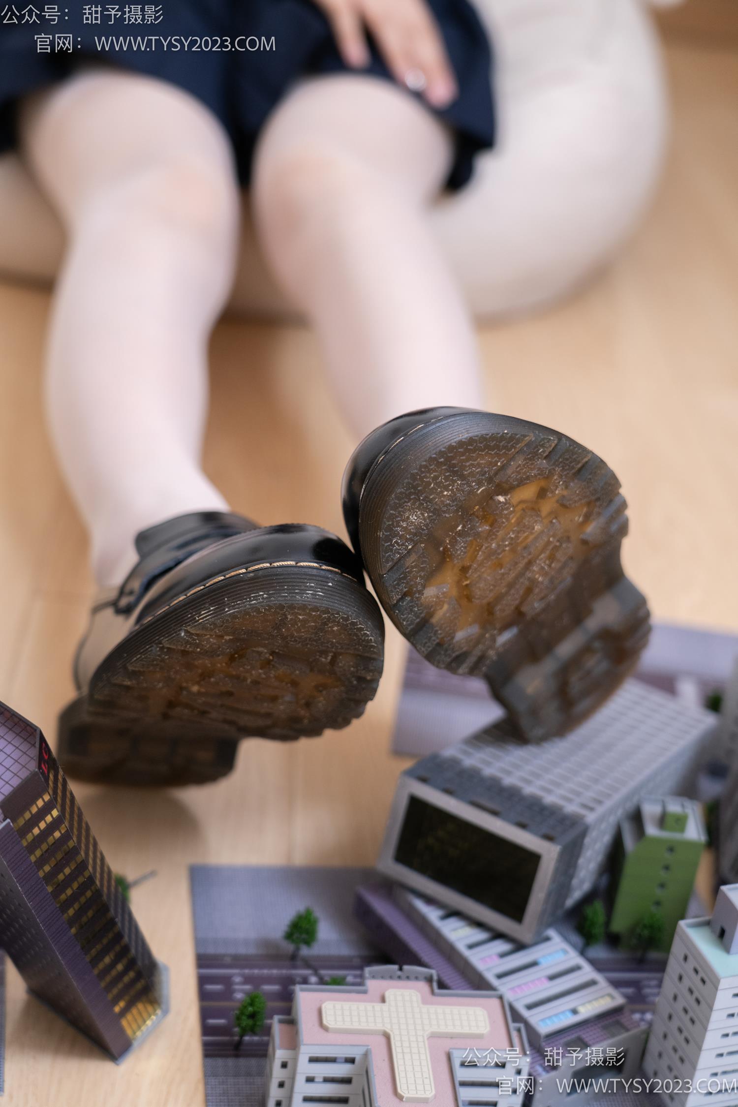 图片[19]-甜予摄影 NO.047 璇璇-jk制服、皮鞋、白丝、小人国剧情、VR[132P] – 速更版-美库