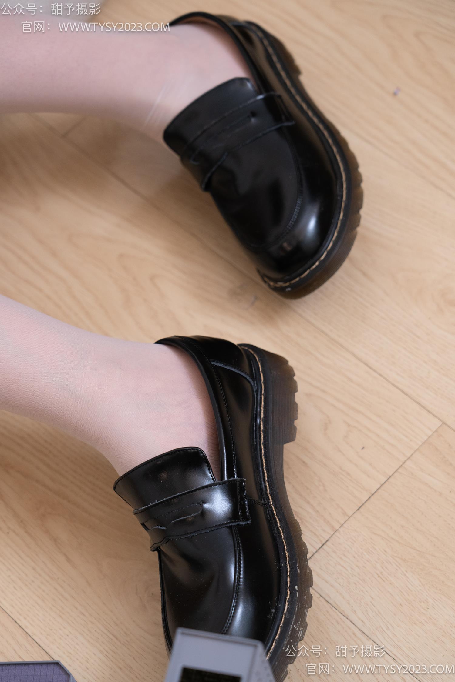 图片[35]-甜予摄影 NO.047 璇璇-jk制服、皮鞋、白丝、小人国剧情、VR[132P] – 速更版-美库