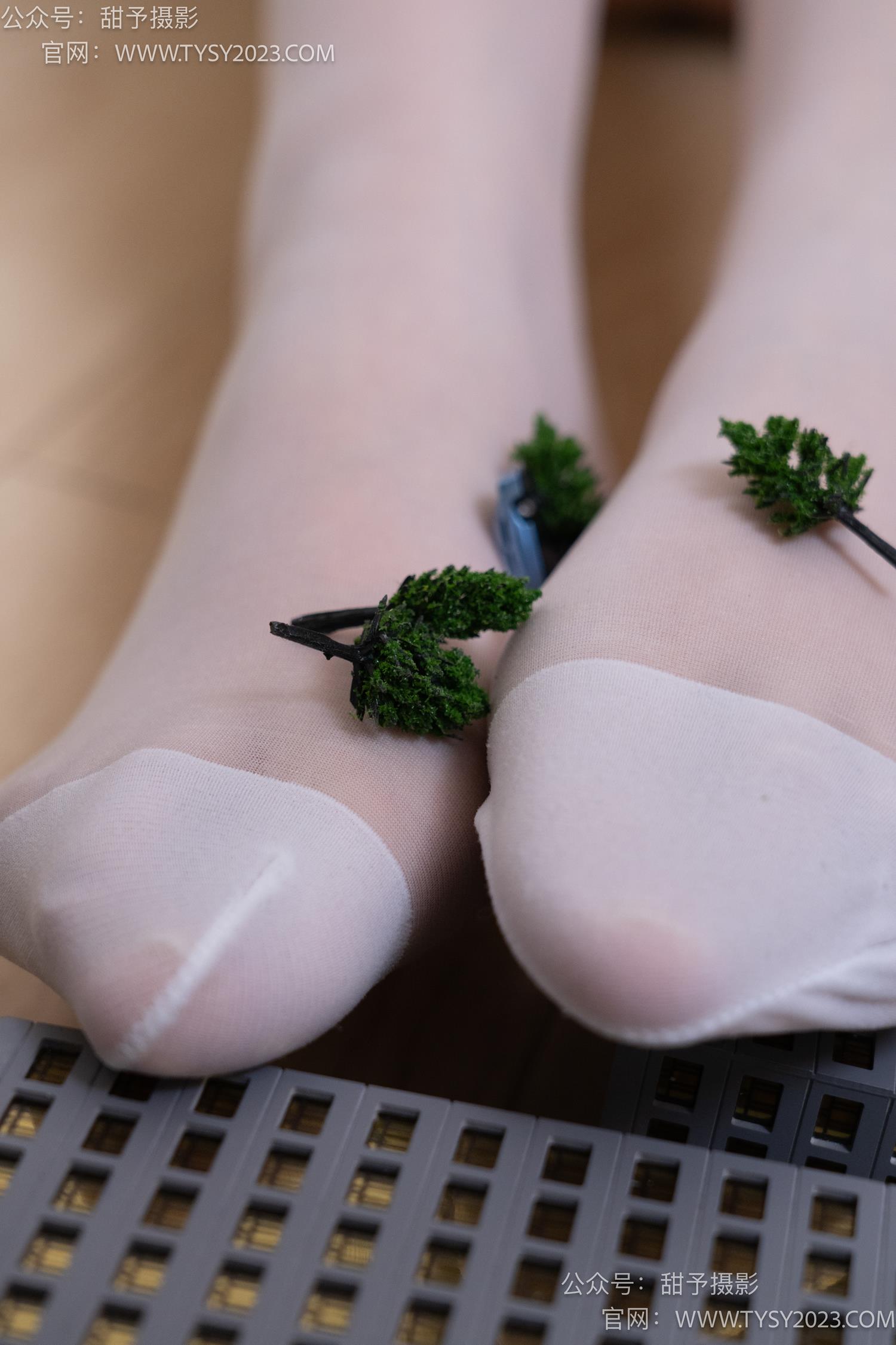 图片[88]-甜予摄影 NO.047 璇璇-jk制服、皮鞋、白丝、小人国剧情、VR[132P] – 速更版-美库