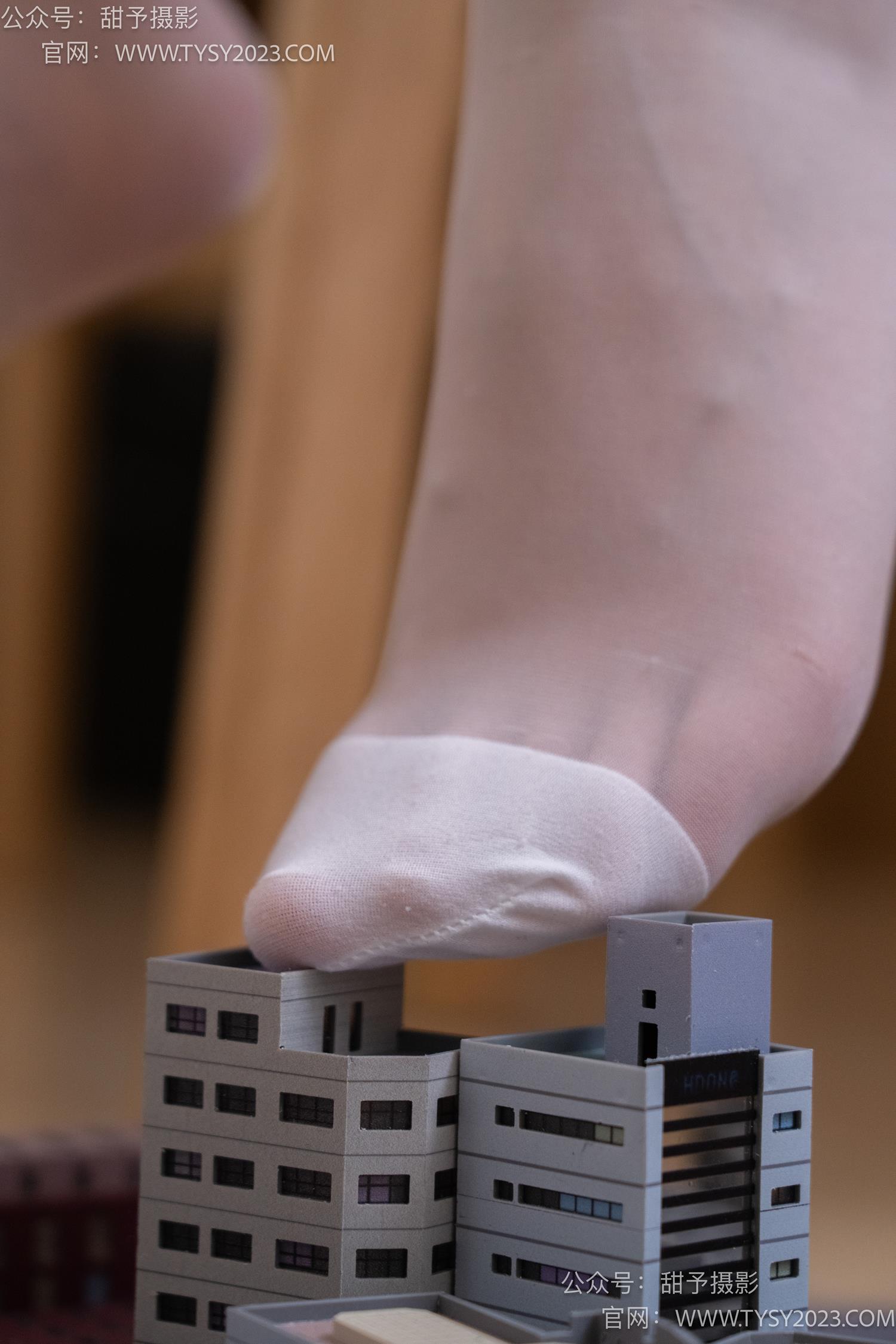 图片[102]-甜予摄影 NO.047 璇璇-jk制服、皮鞋、白丝、小人国剧情、VR[132P] – 速更版-美库