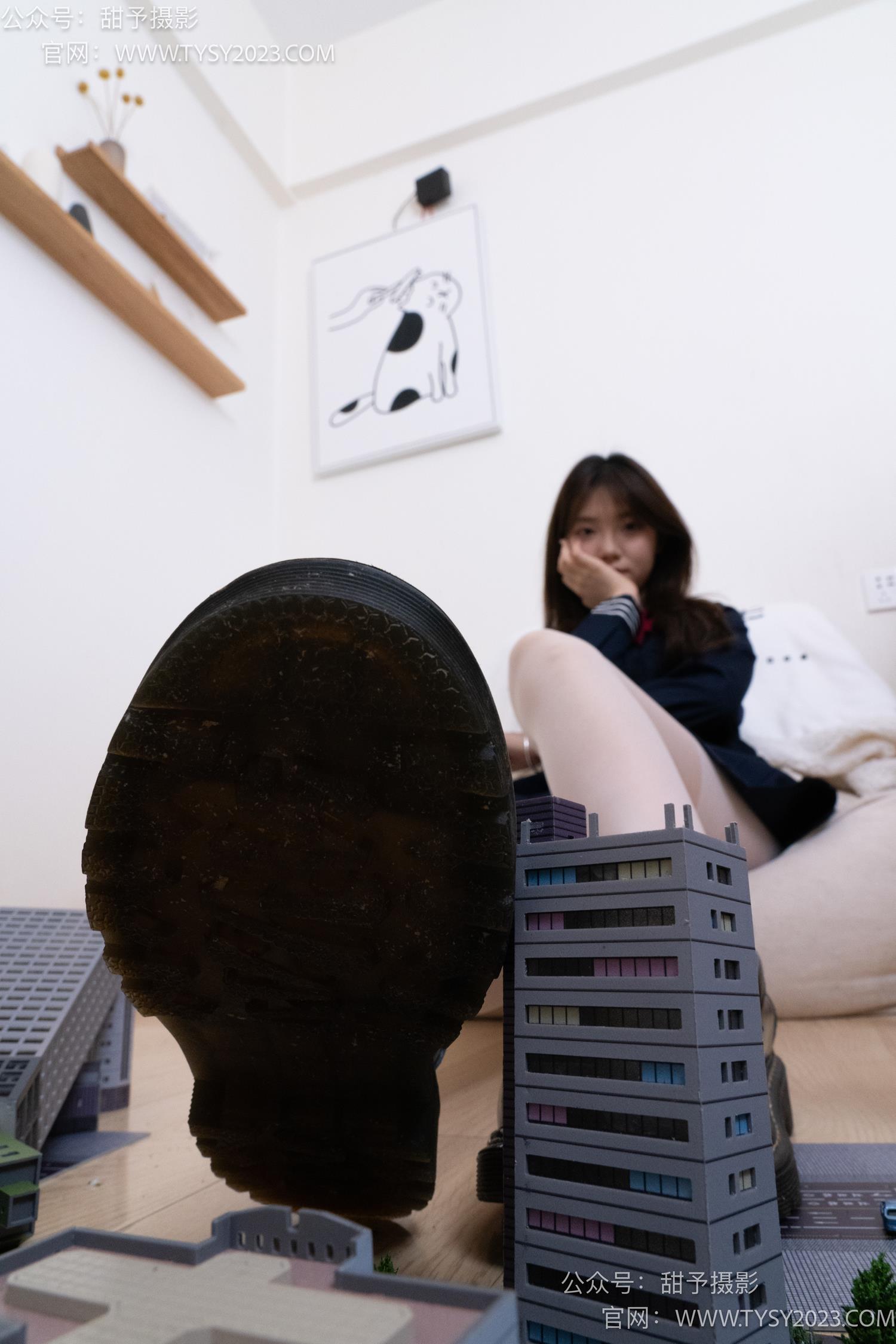 图片[128]-甜予摄影 NO.047 璇璇-jk制服、皮鞋、白丝、小人国剧情、VR[132P] – 速更版-美库