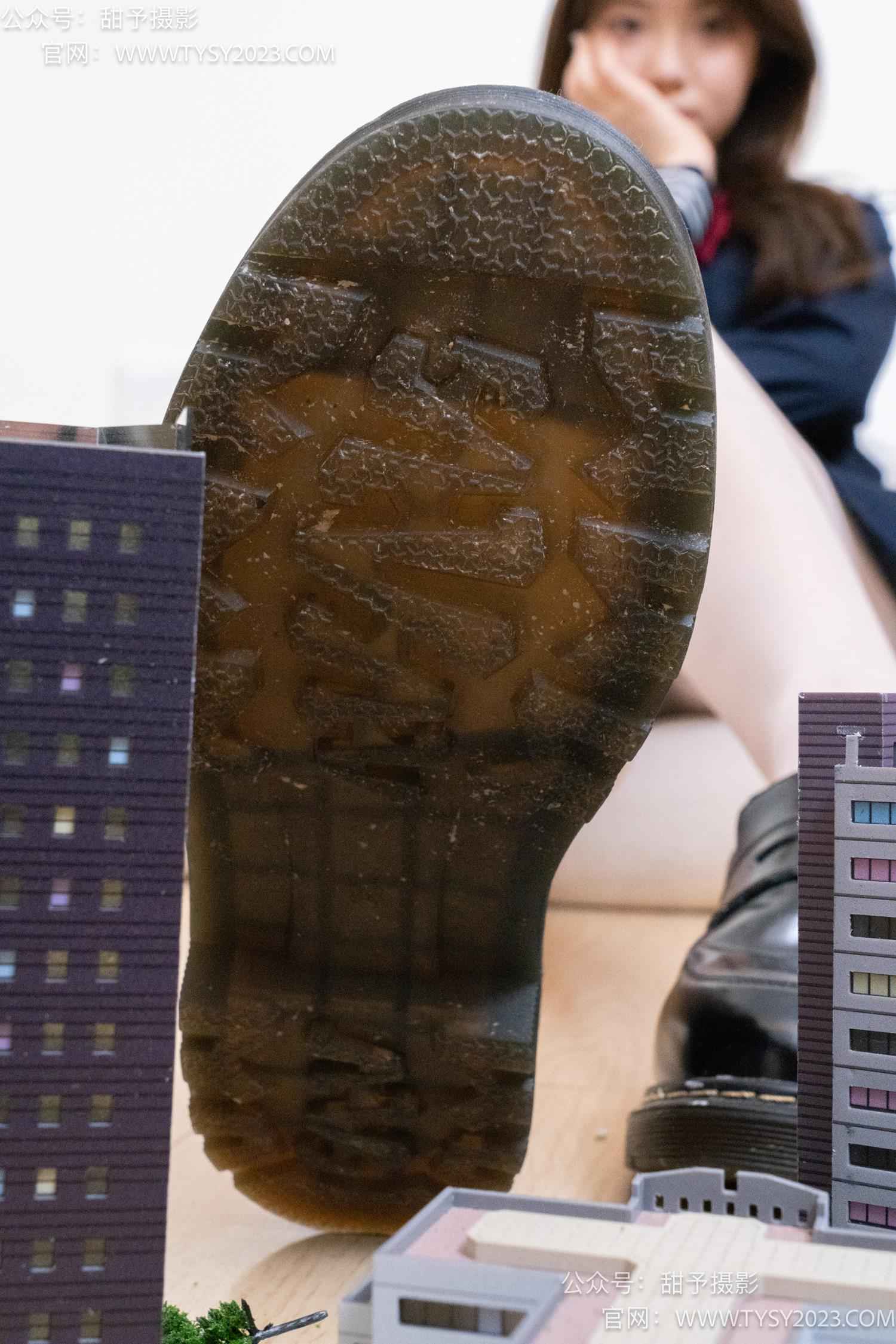 图片[129]-甜予摄影 NO.047 璇璇-jk制服、皮鞋、白丝、小人国剧情、VR[132P] – 速更版-美库