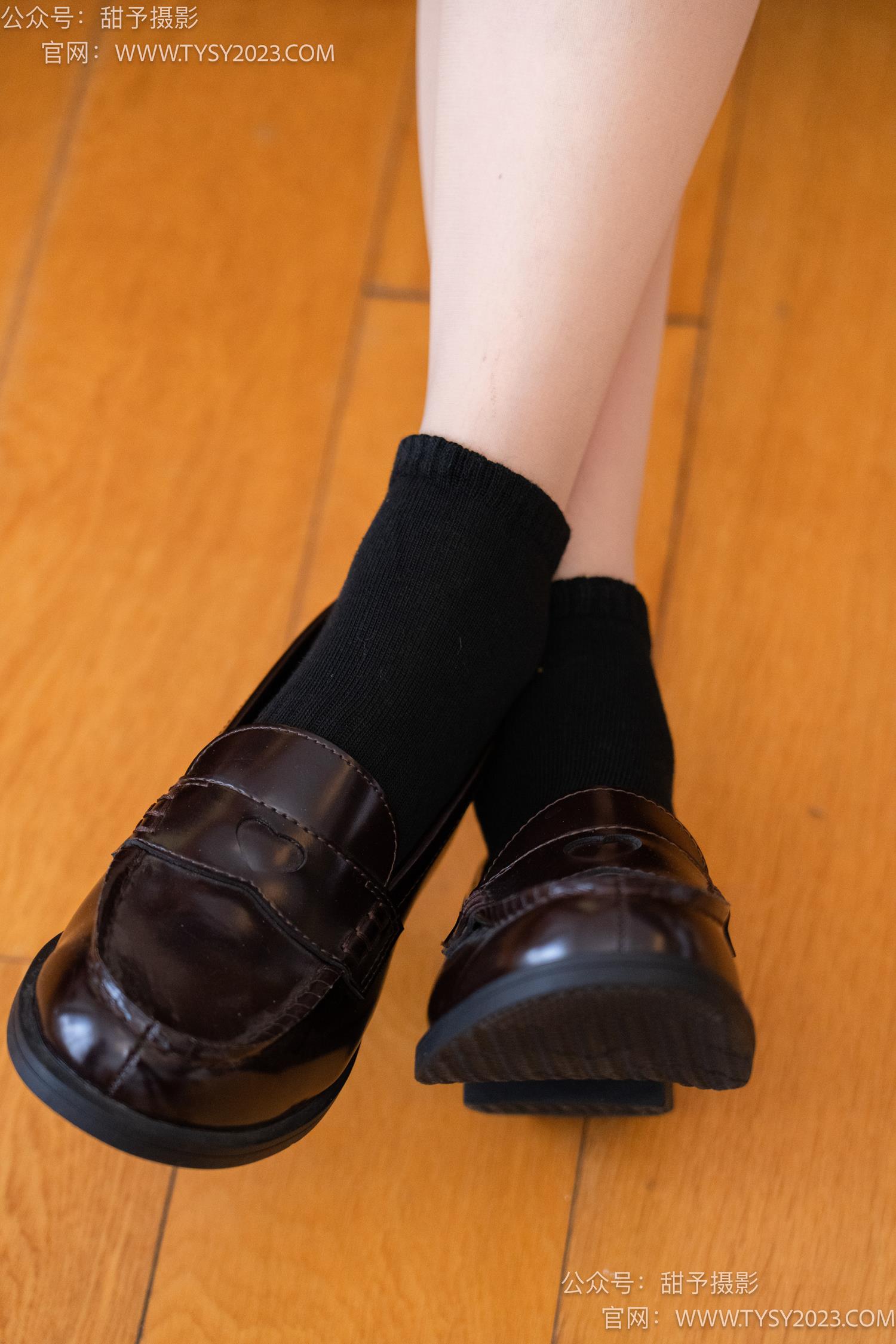 图片[11]-甜予摄影 NO.048 澜澜-皮鞋、凉鞋、白棉袜、黑棉袜、肉丝[143P] – 速更版-美库