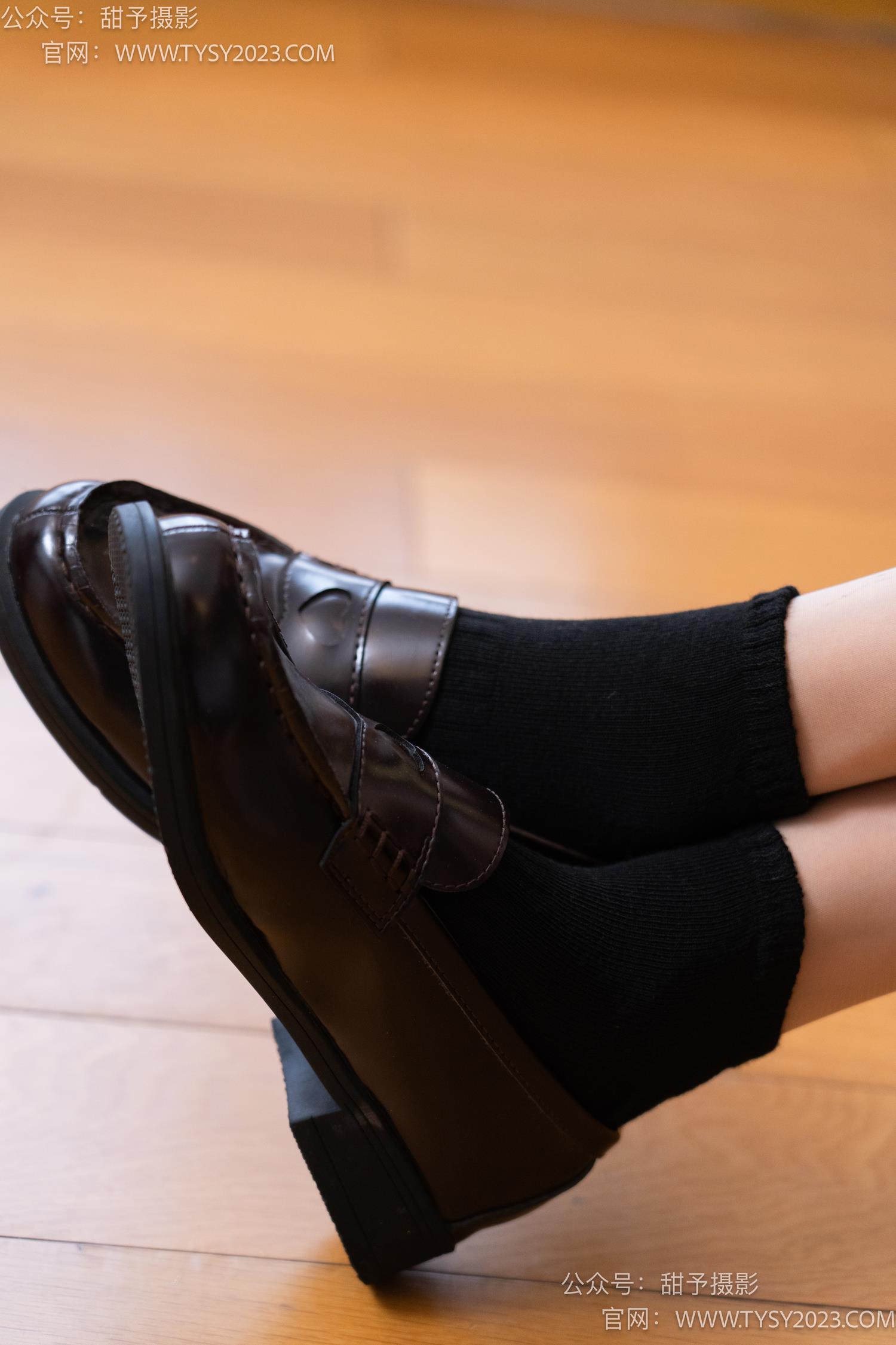 图片[12]-甜予摄影 NO.048 澜澜-皮鞋、凉鞋、白棉袜、黑棉袜、肉丝[143P] – 速更版-美库