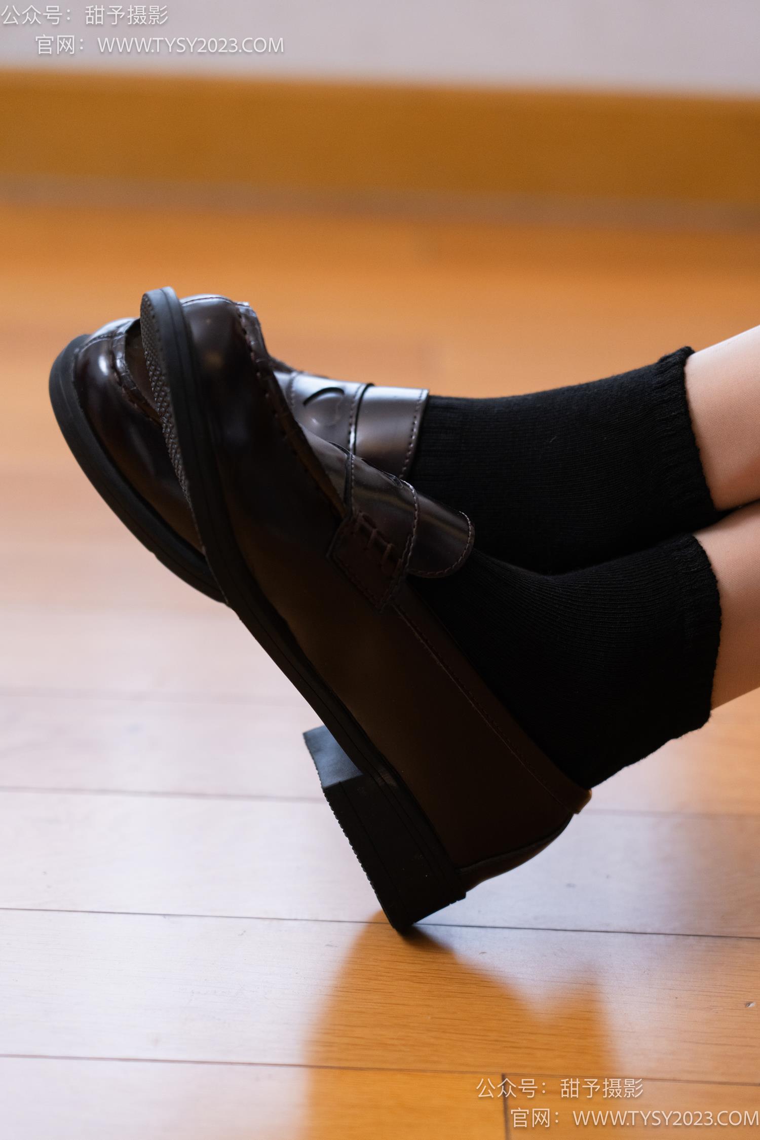 图片[15]-甜予摄影 NO.048 澜澜-皮鞋、凉鞋、白棉袜、黑棉袜、肉丝[143P] – 速更版-美库