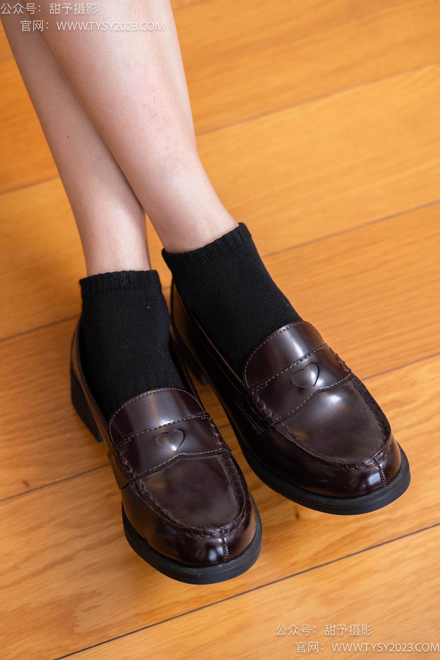 图片[89]-甜予摄影 NO.048 澜澜-皮鞋、凉鞋、白棉袜、黑棉袜、肉丝[143P] – 速更版-美库