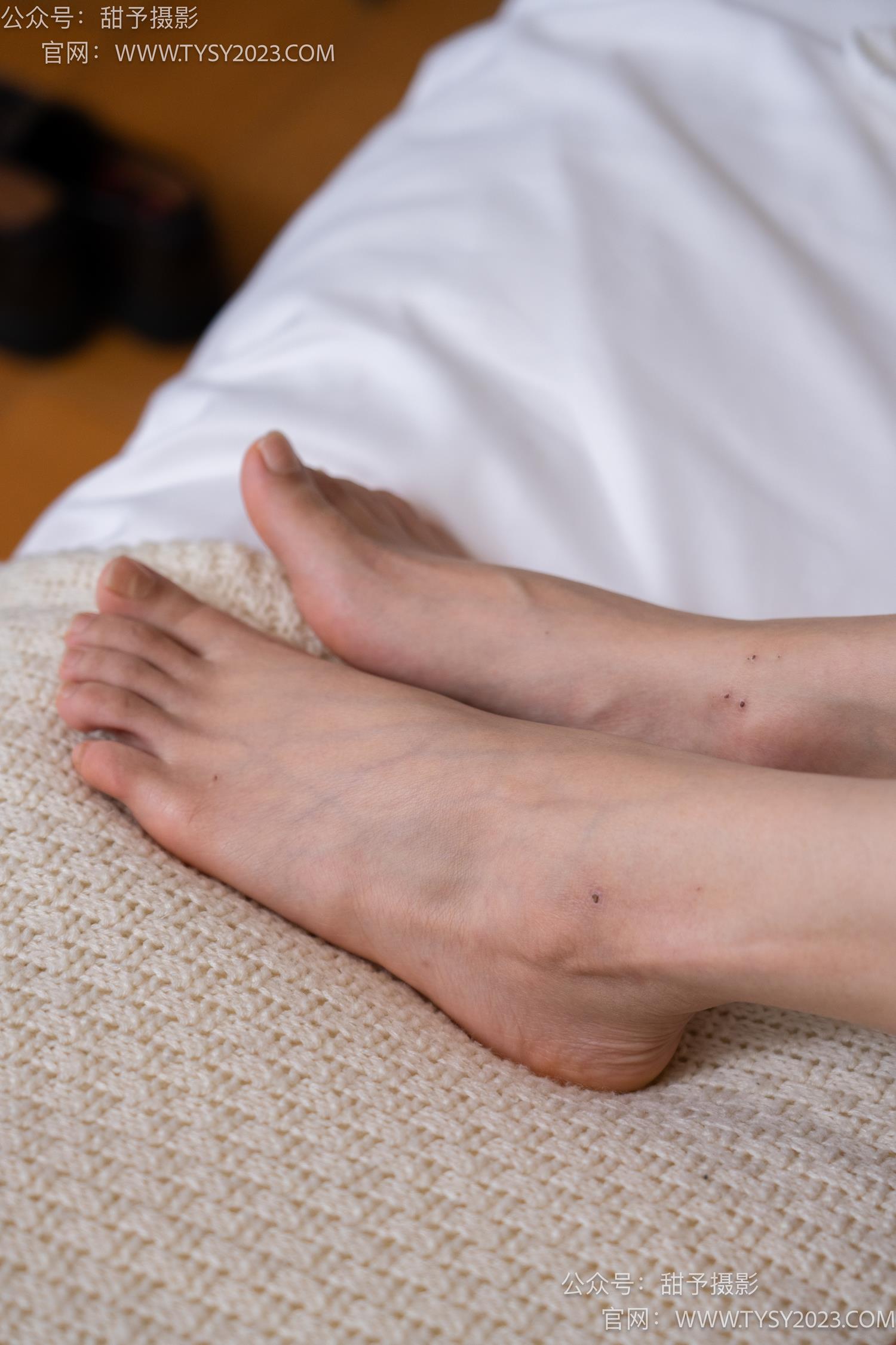 图片[102]-甜予摄影 NO.048 澜澜-皮鞋、凉鞋、白棉袜、黑棉袜、肉丝[143P] – 速更版-美库