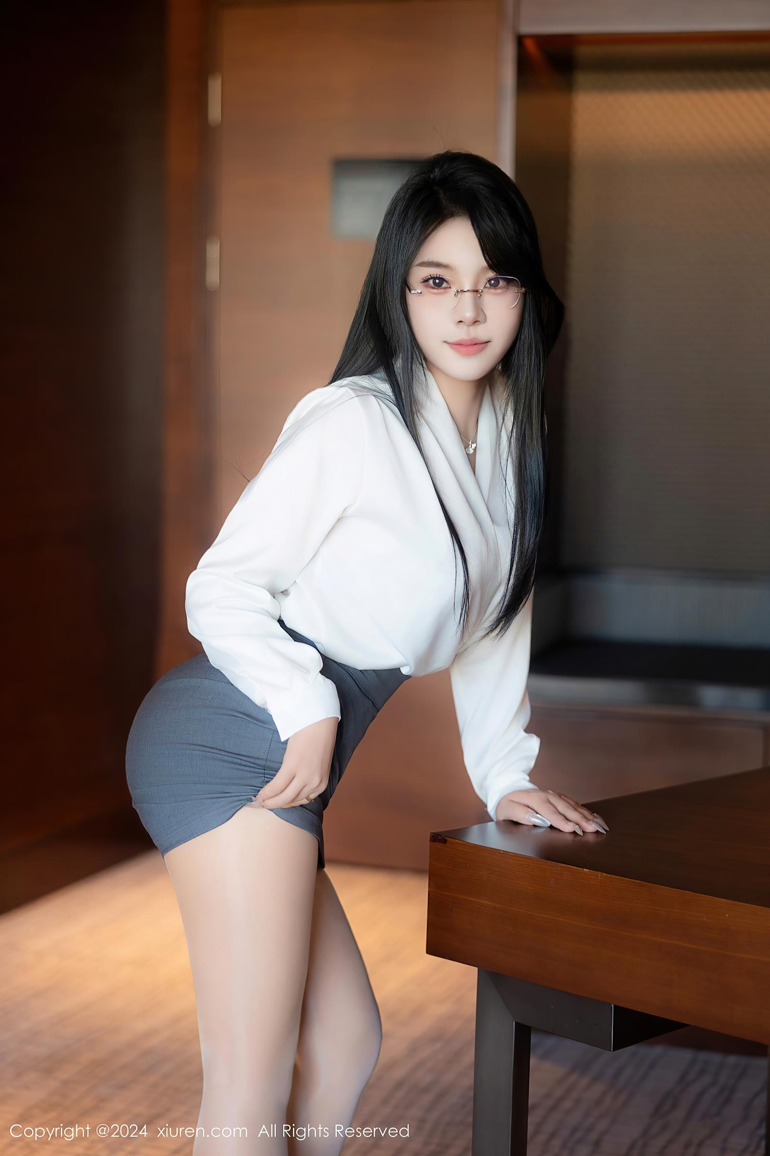 图片[31]-[Xiuren秀人网]2024.08.09 NO.8989 麦田[31+1P] – 速更版-美库