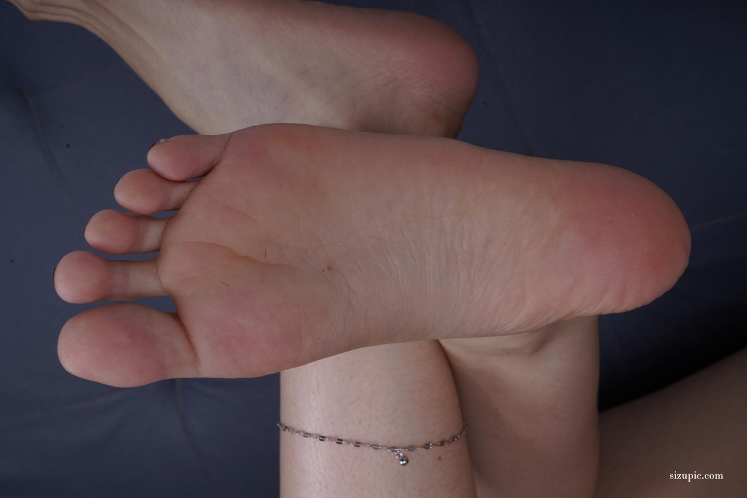 图片[20]-Pary摄影 NO.147 新模加丽来试镜，展示36码美脚[93P] – 速更版-美库