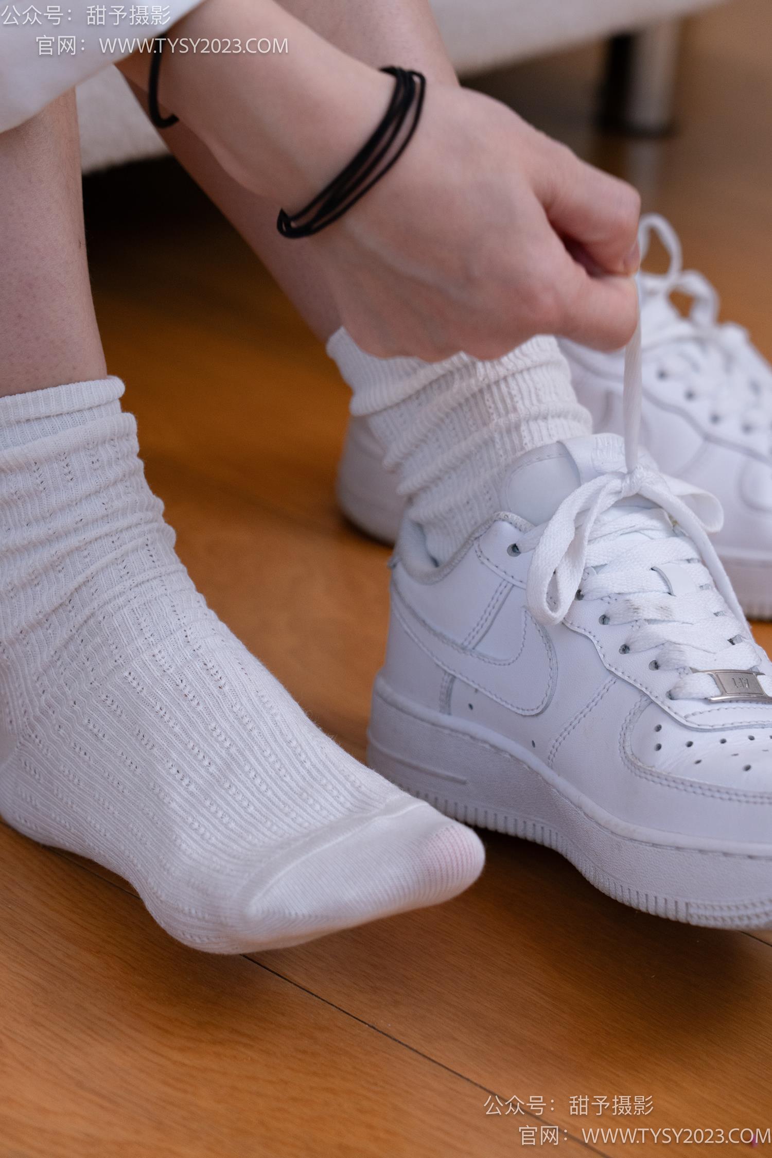 图片[48]-甜予摄影 NO.049 小粥-板鞋、白棉袜、裸足[135P] – 速更版-美库
