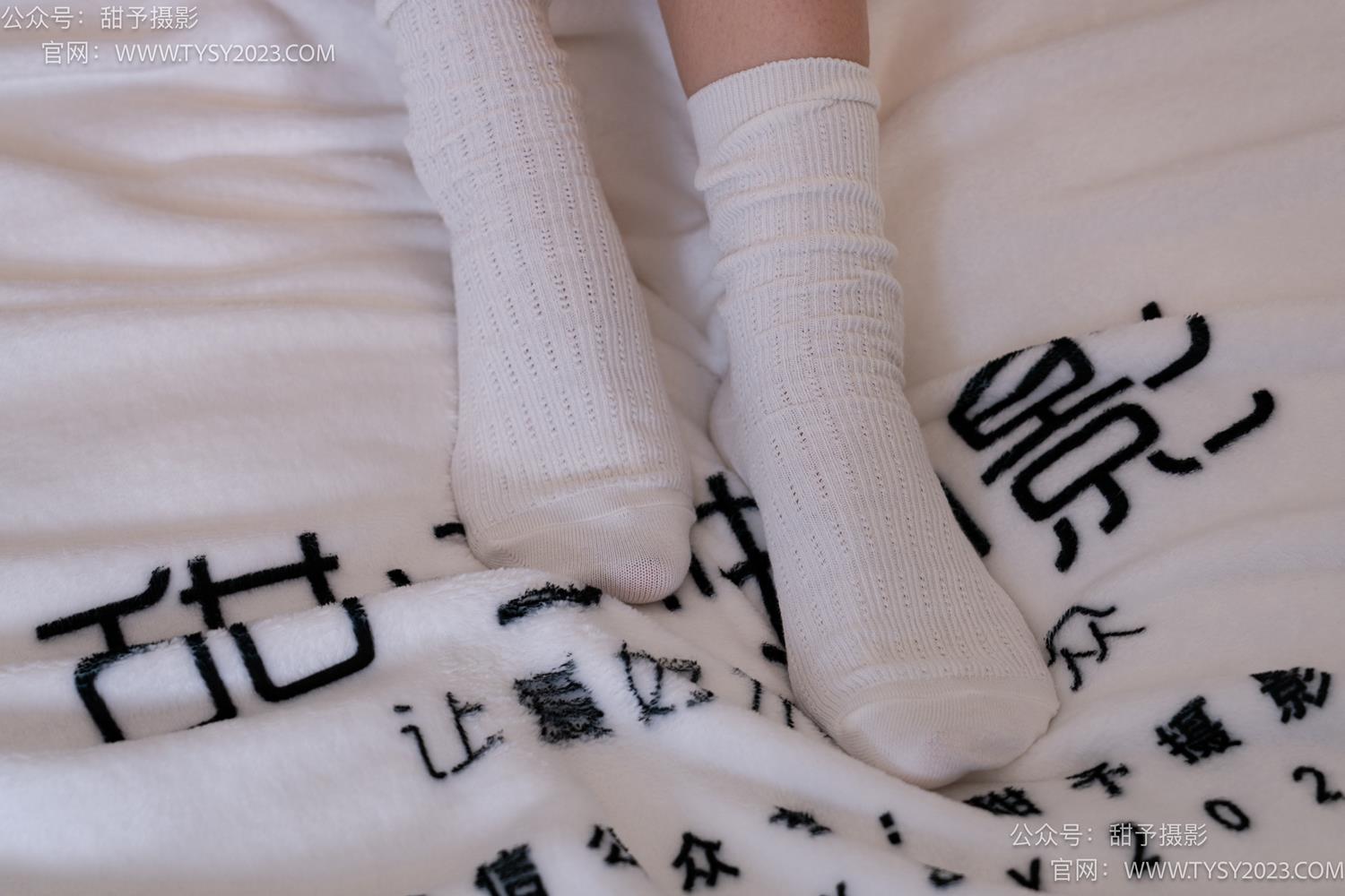 图片[94]-甜予摄影 NO.049 小粥-板鞋、白棉袜、裸足[135P] – 速更版-美库