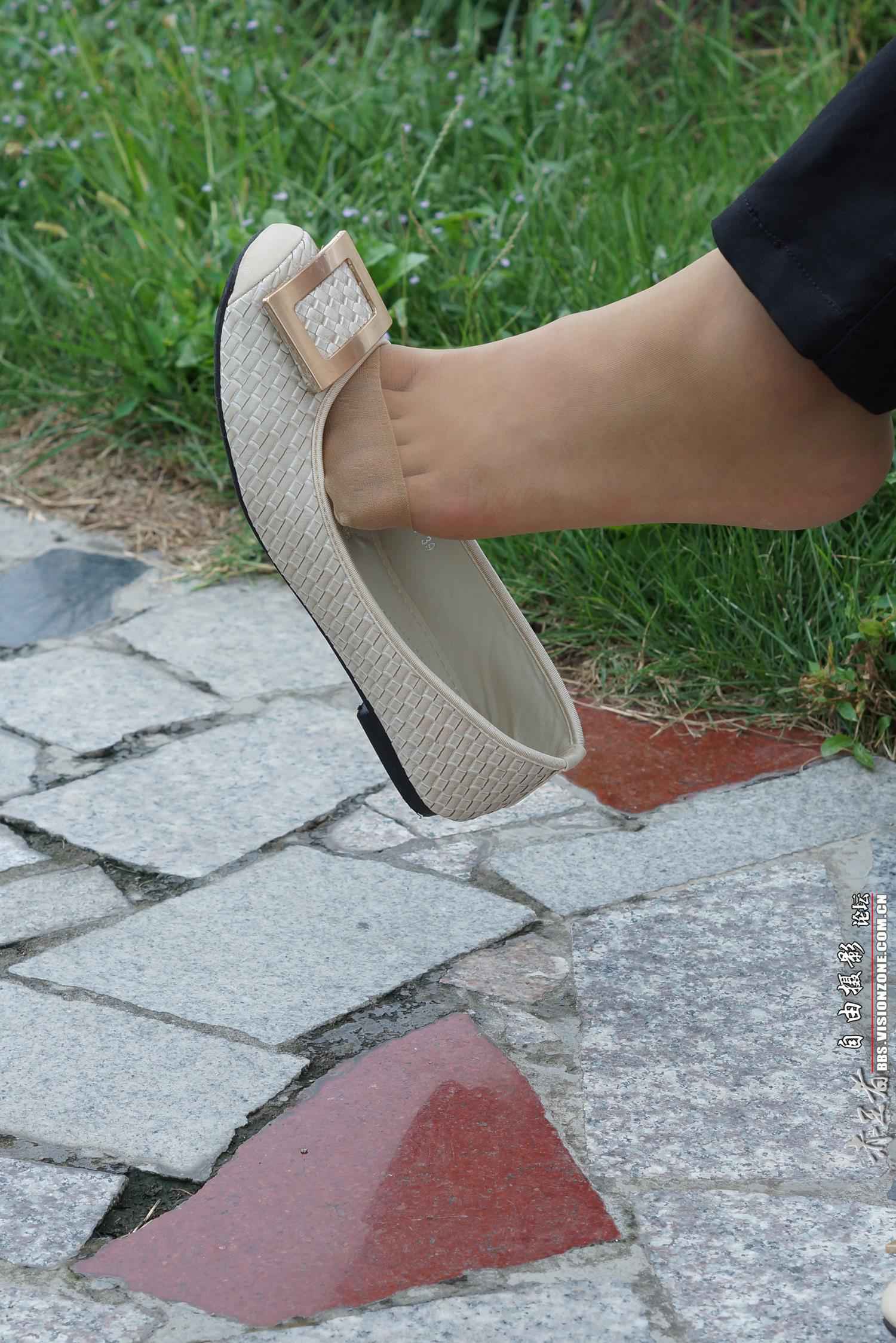 图片[28]-自由摄影 No.282 和远方的男朋友深情通话 [60P] – 速更版-美库